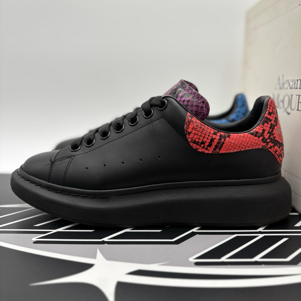 Size 41 (8 US) - Alexander McQueen Oversized ' Black ' | GREAT CONDITION!