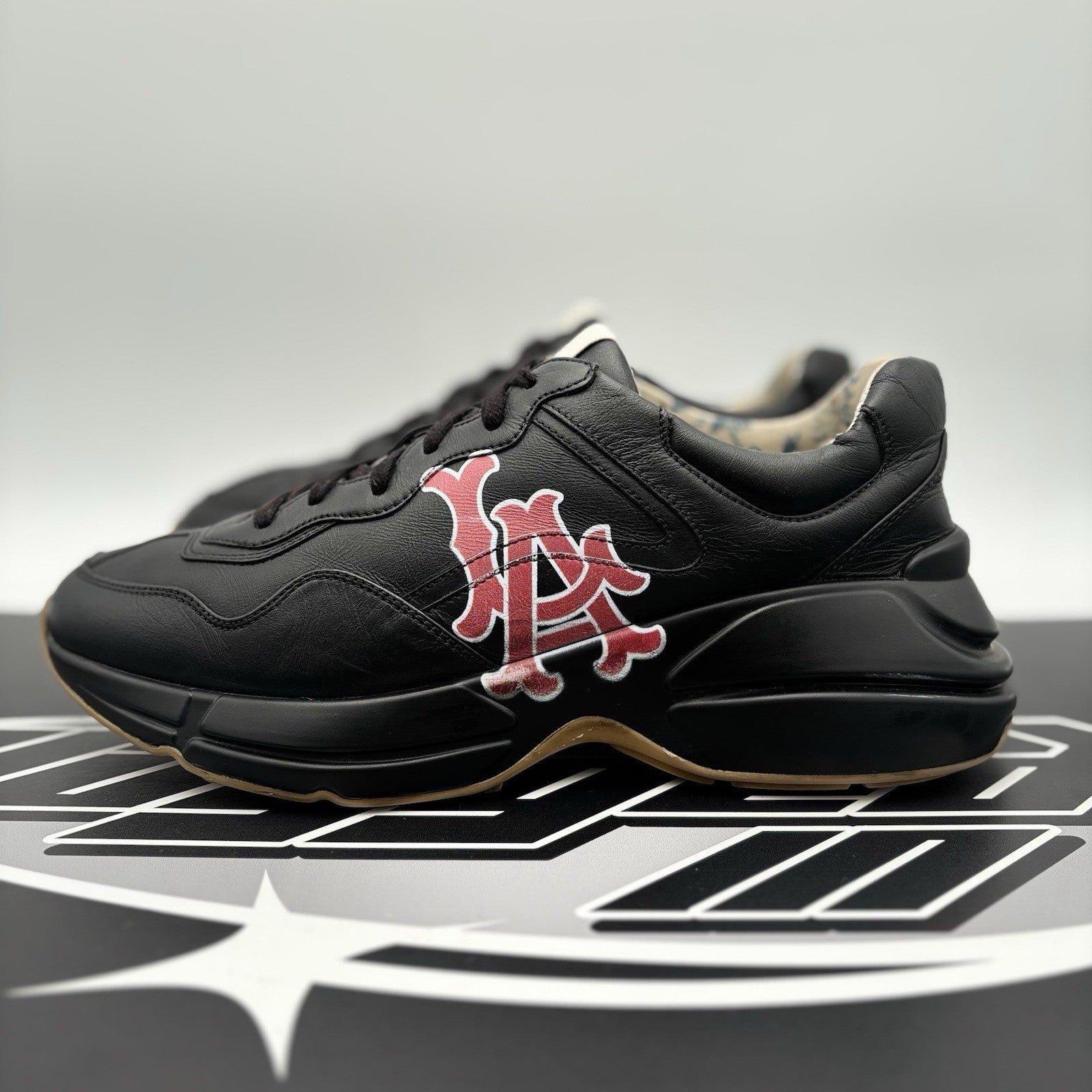 Size 7.5 G (US 8) Gucci Rhyton GG  ‘ LA Angels ’ | GOOD CONDITION!
