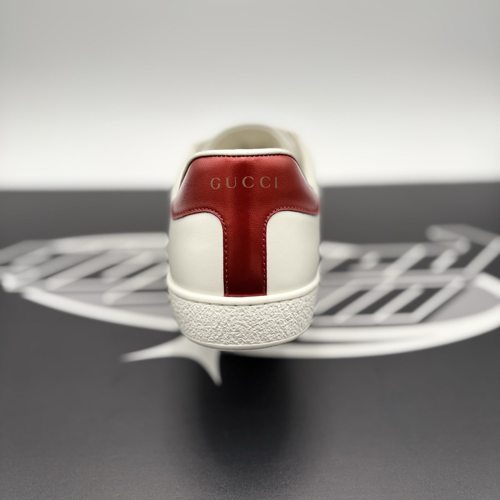 Size 8.5 G (9 US)- Gucci Ace Leather  With Strap ‘ White ’ | NEW!
