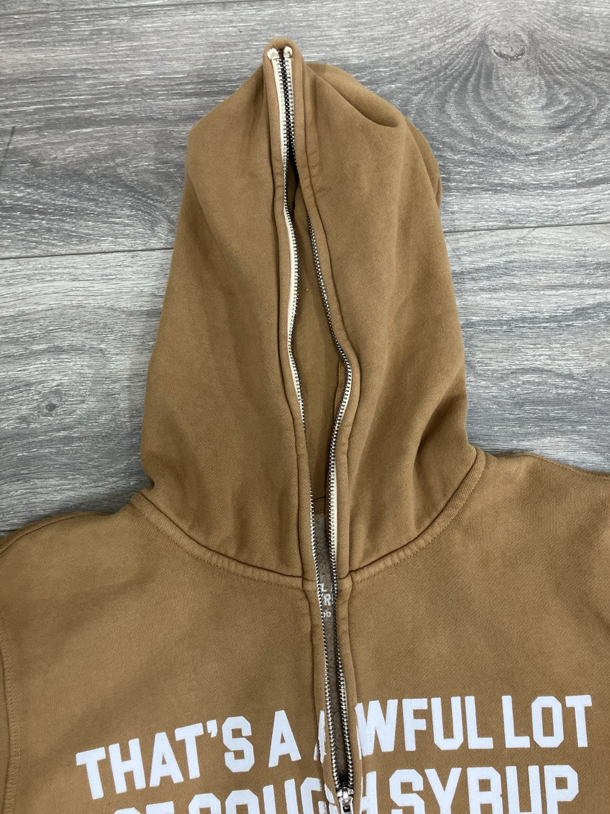 Size L - Thats A Awful Lot Of Cough Syrup Zip Up Hoodie ' Brown ' | NEW!
