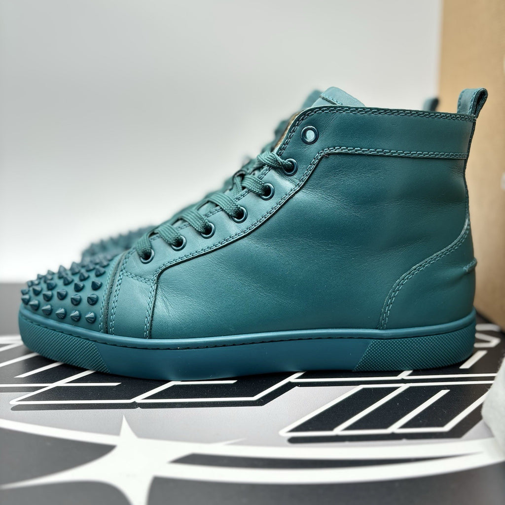 Size 42 (9 US) - Christian Louboutin Flat Spikes ' Green ' | GREAT CONDITION!