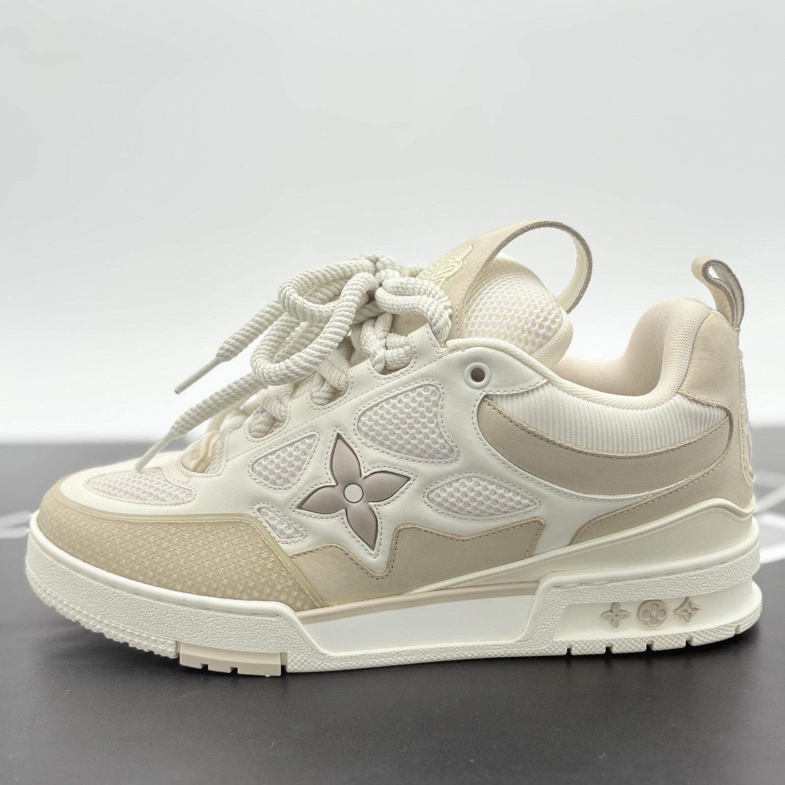 Size 8 LV (9-9.5 US) - Louis Vuitton Skate ' Beige White ' | GREAT COND!