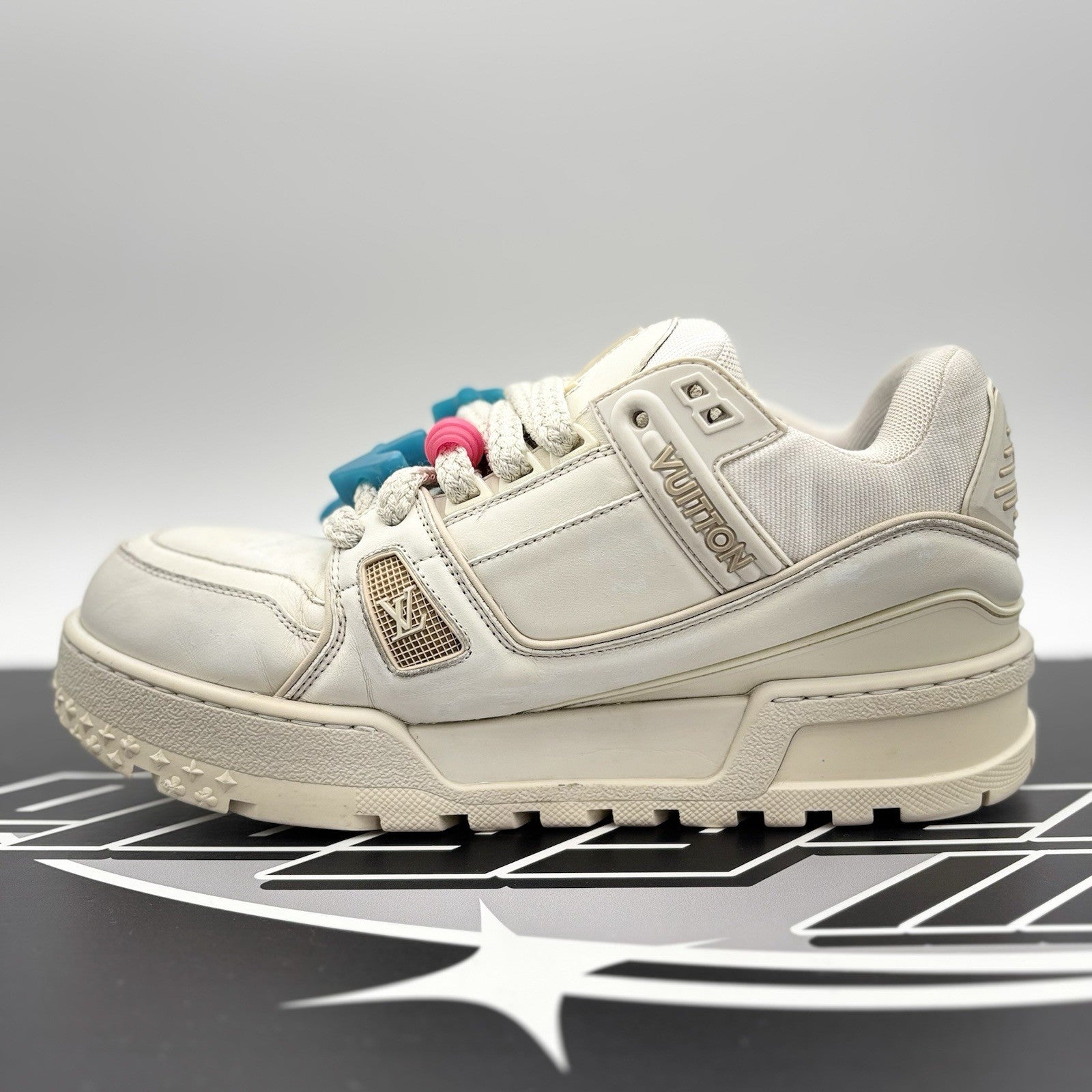 Size 9 LV (10-10.5 US) - Louis Vuitton Maxi Trainer ' White '