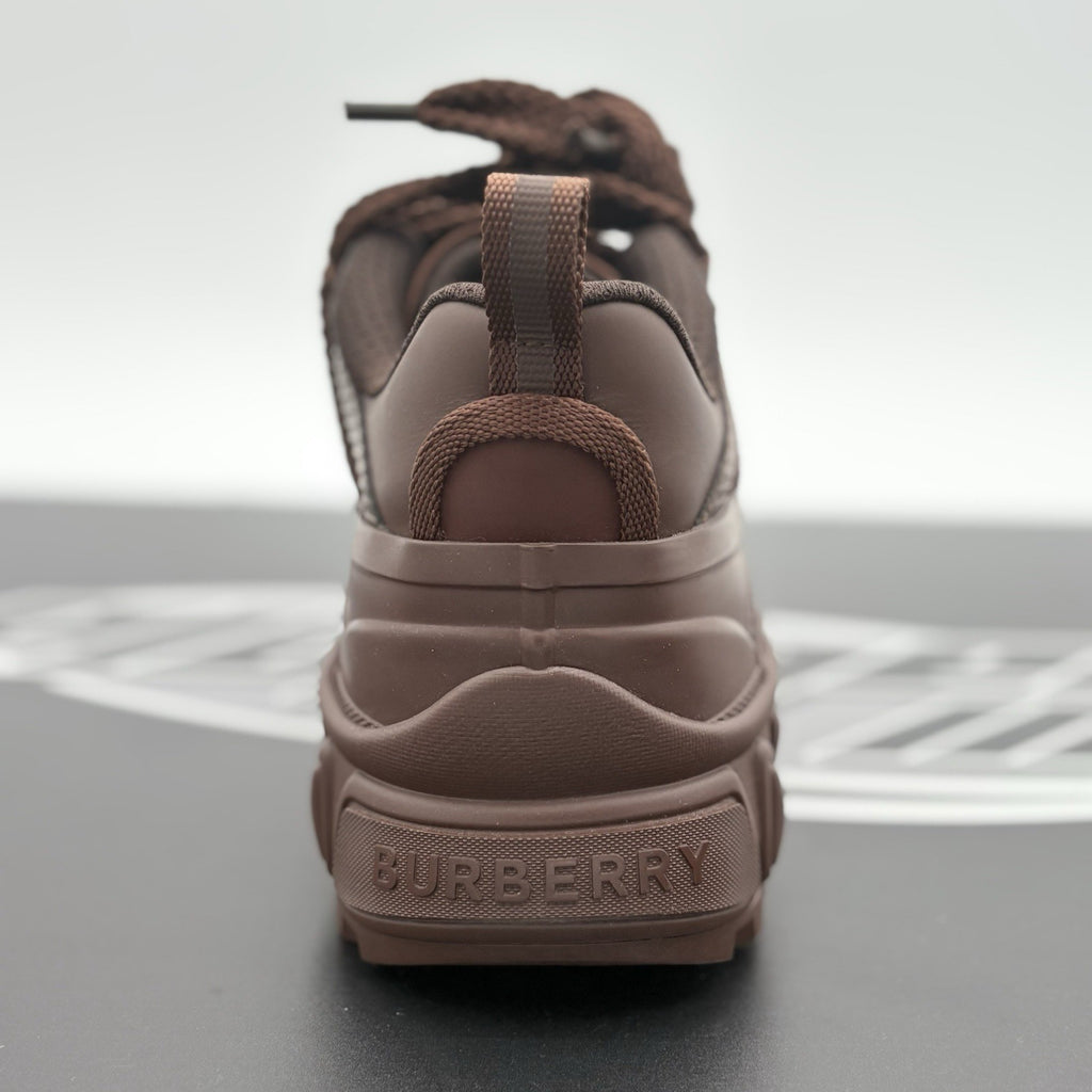 Size 40 (7 US) Burberry Arthur Low-Top  ' Deep Earth Brown ' | TRIED ON!