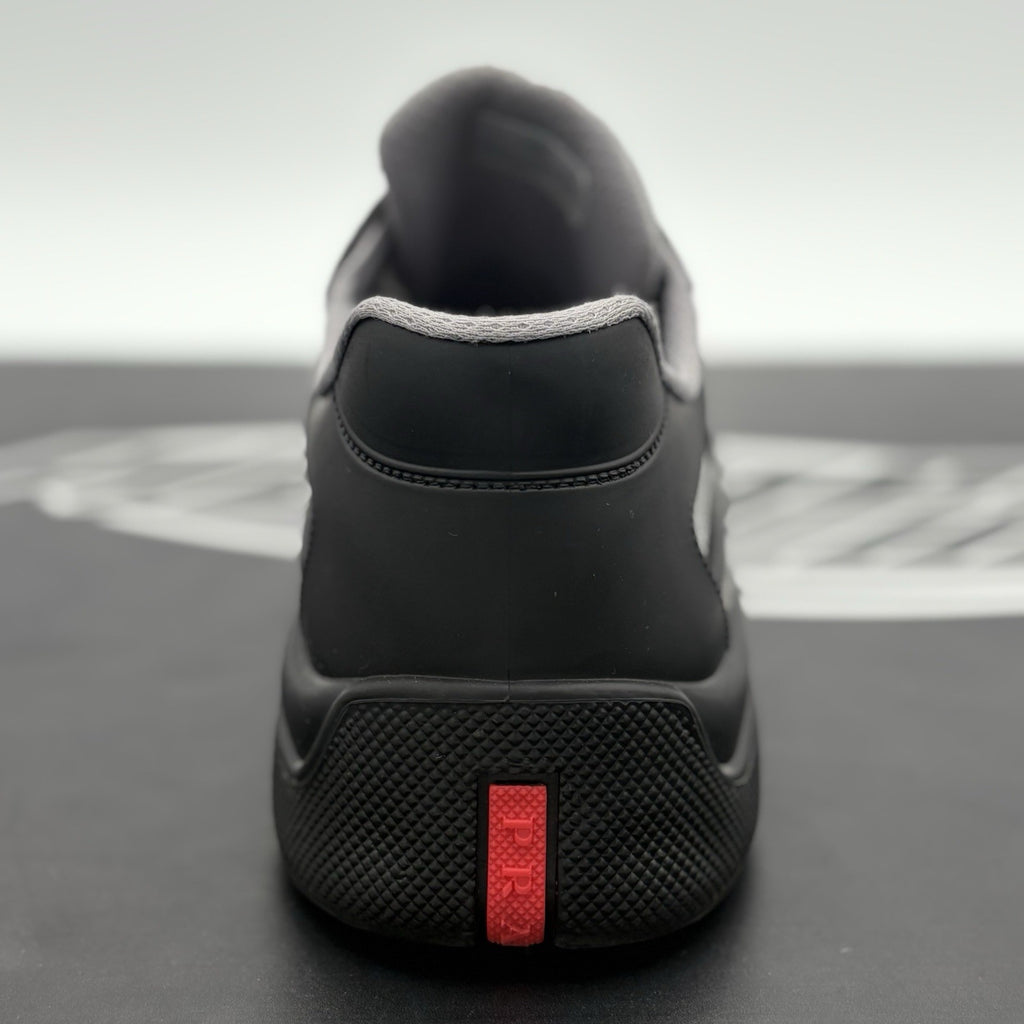 Size 43 (10 US) Prada America's Cup Soft Rubber ' Black ' | EXCELLENT CONDITION!