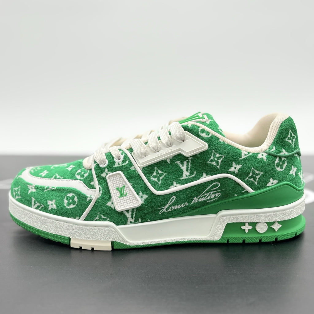 Size 8.5 LV (9.5-10 US) Louis Vuitton Trainer ' Green White Monogram ' | GREAT!