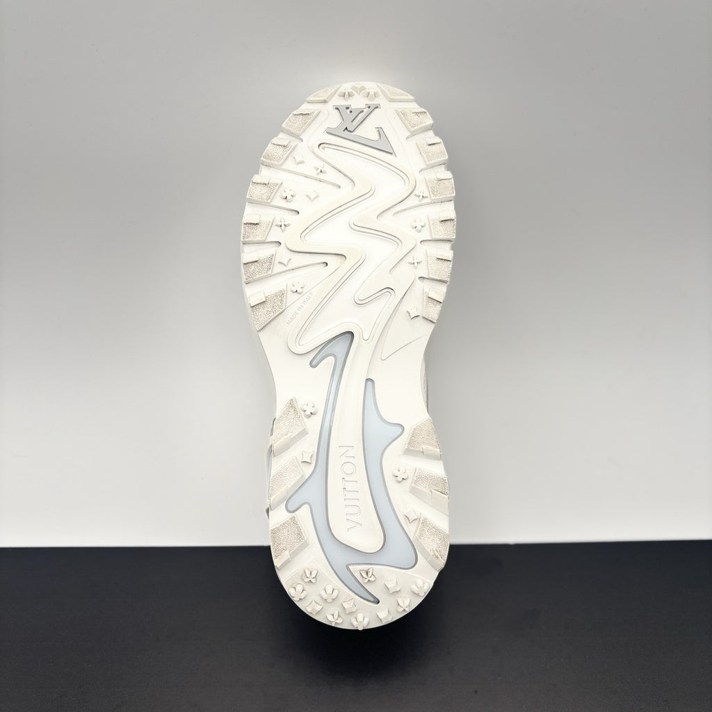 Size 7 LV (8-8.5 US) Louis Vuitton LV Runner Tactic ' White ' | GREAT!