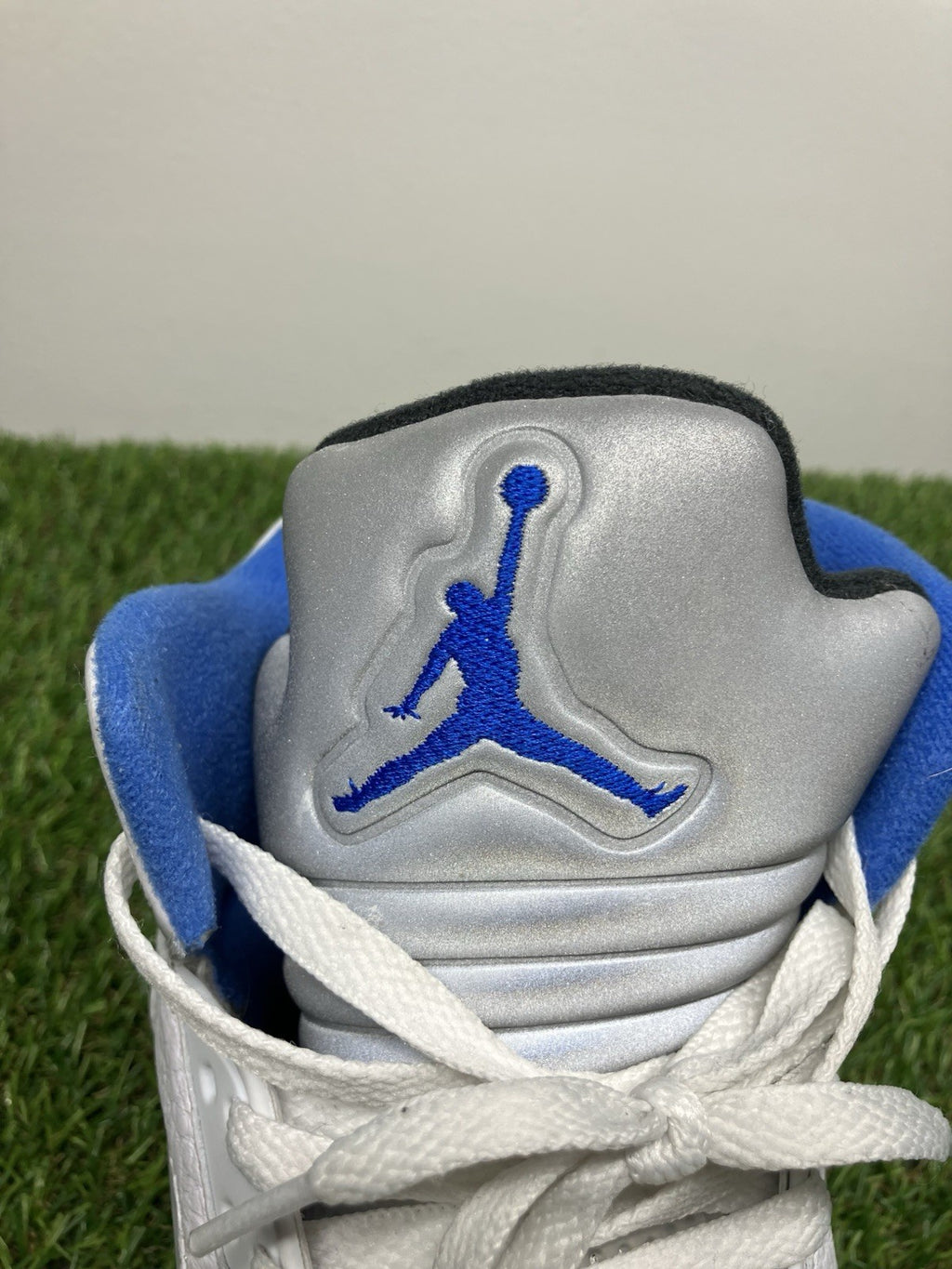 Size 9.5 - Nike Air Jordan 5 Retro ' Stealth 2.0 ' | GREAT CONDITION!