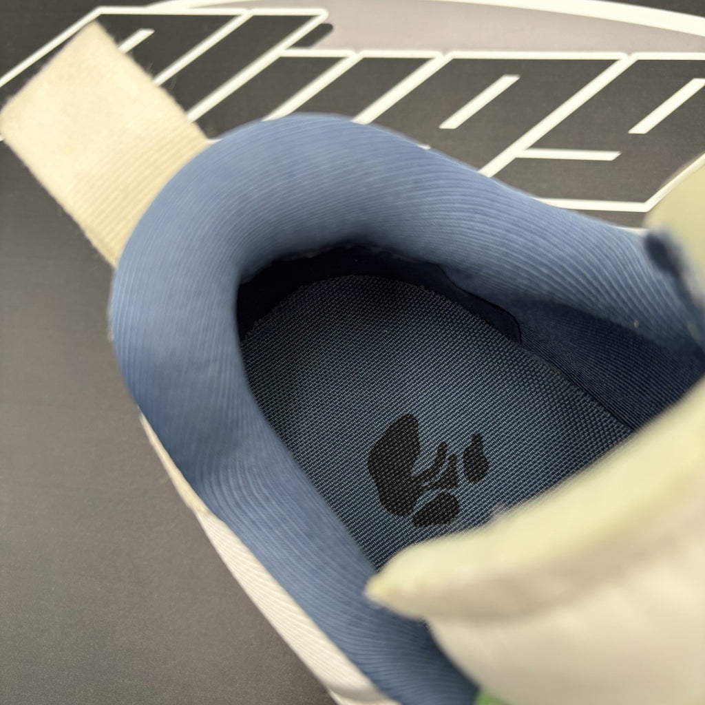 Size 45 (12 US) Off-White ODSY-1000 ' White, Green Spray Paint ' | GREAT!