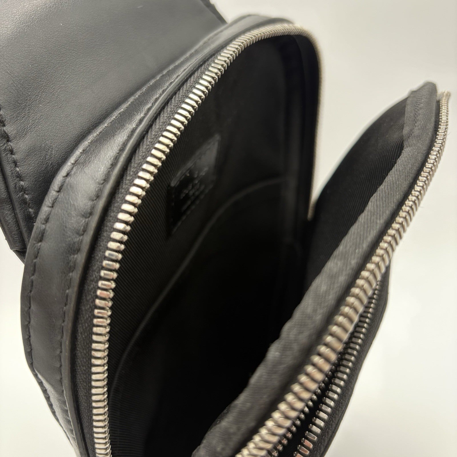 Louis Vuitton Sling Bag Damier Graphite Canvas ' Black ' | SUPER CLEAN!