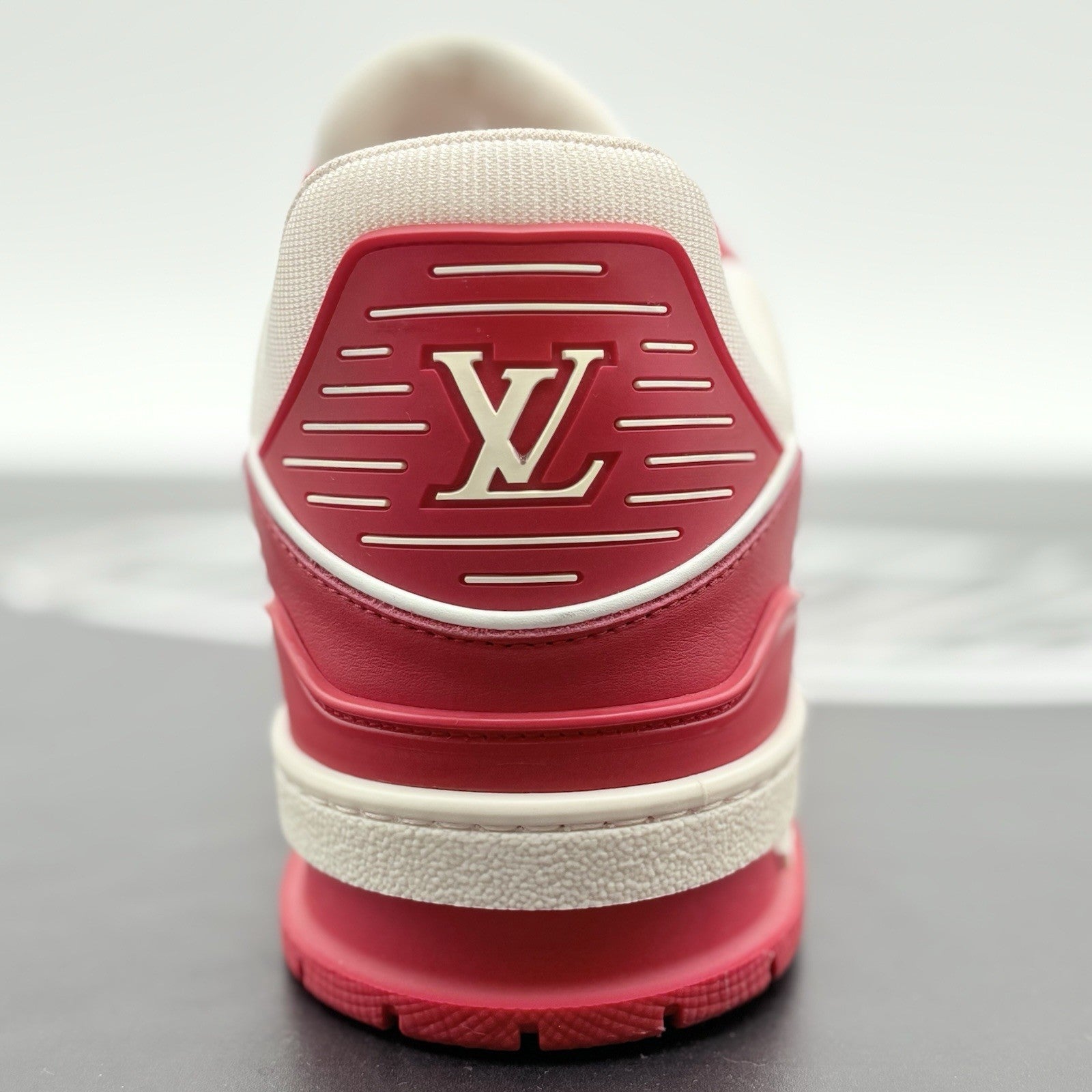 Size 9 LV (10-10.5 US) Louis Vuitton Trainer  ' Red White ' | EXCELLENT COND!