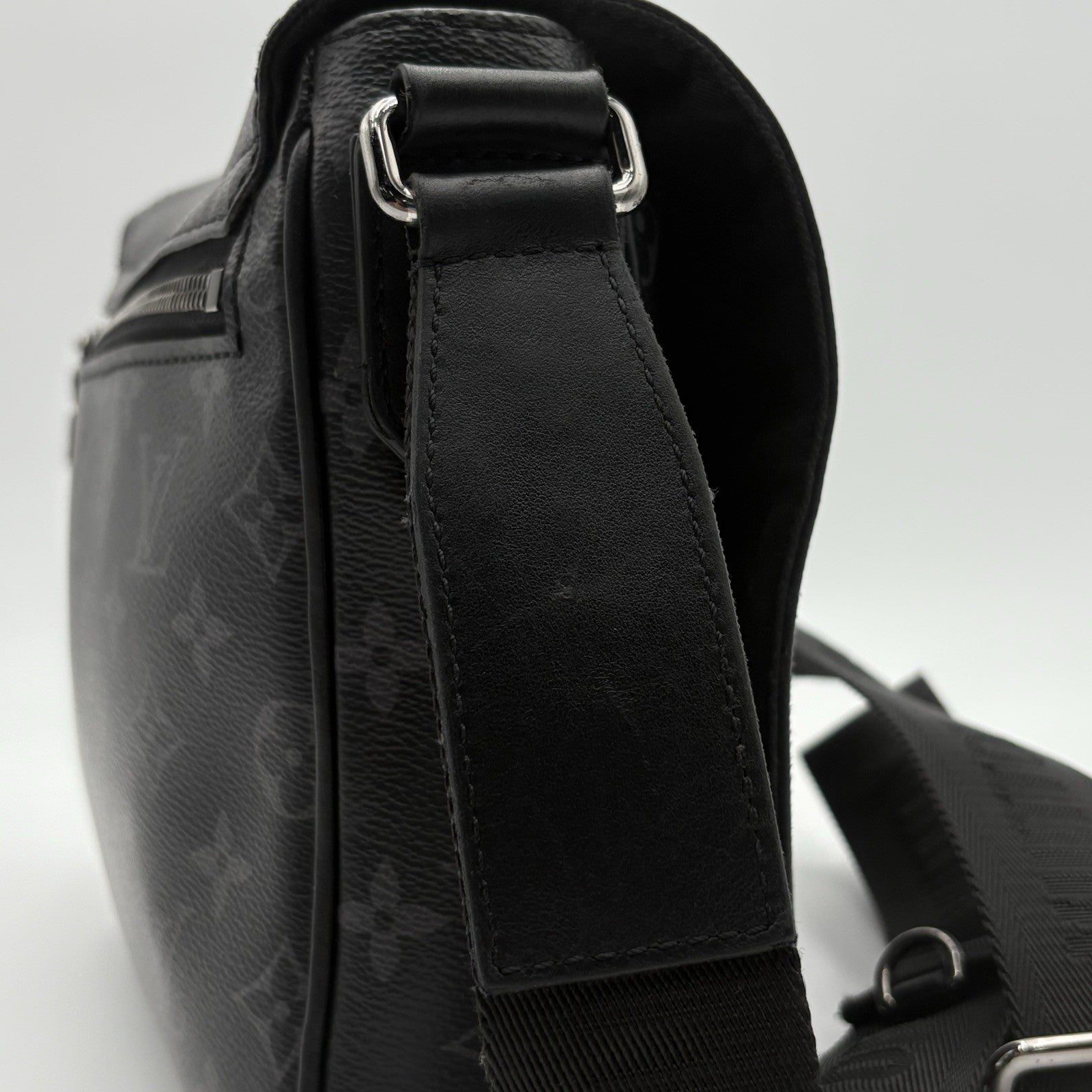 Louis Vuitton District PM Monogram Eclipse Messenger Bag ' Black '