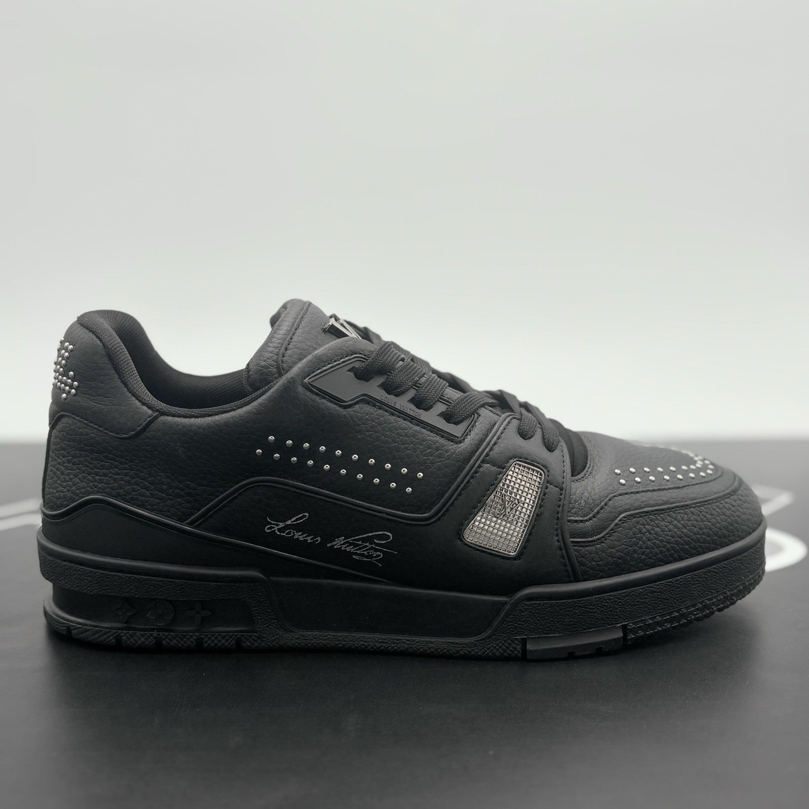 Size 8 LV (9-9.5 US) Louis Vuitton Studded Trainer ' Black ' | SUPER CLEAN!