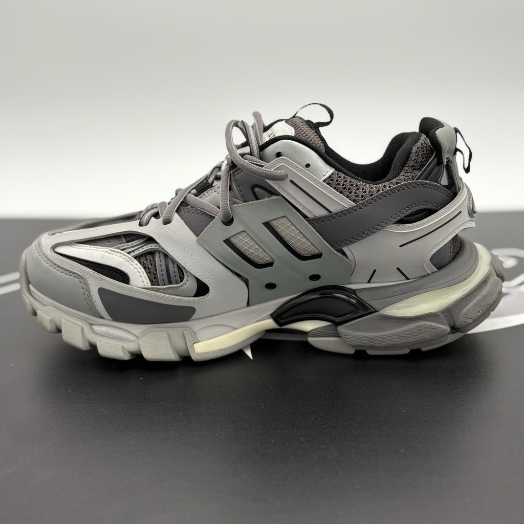 Size 40 (7 US) - Balenciaga Track LED Sneaker ' Silver, Grey ' | GREAT COND!