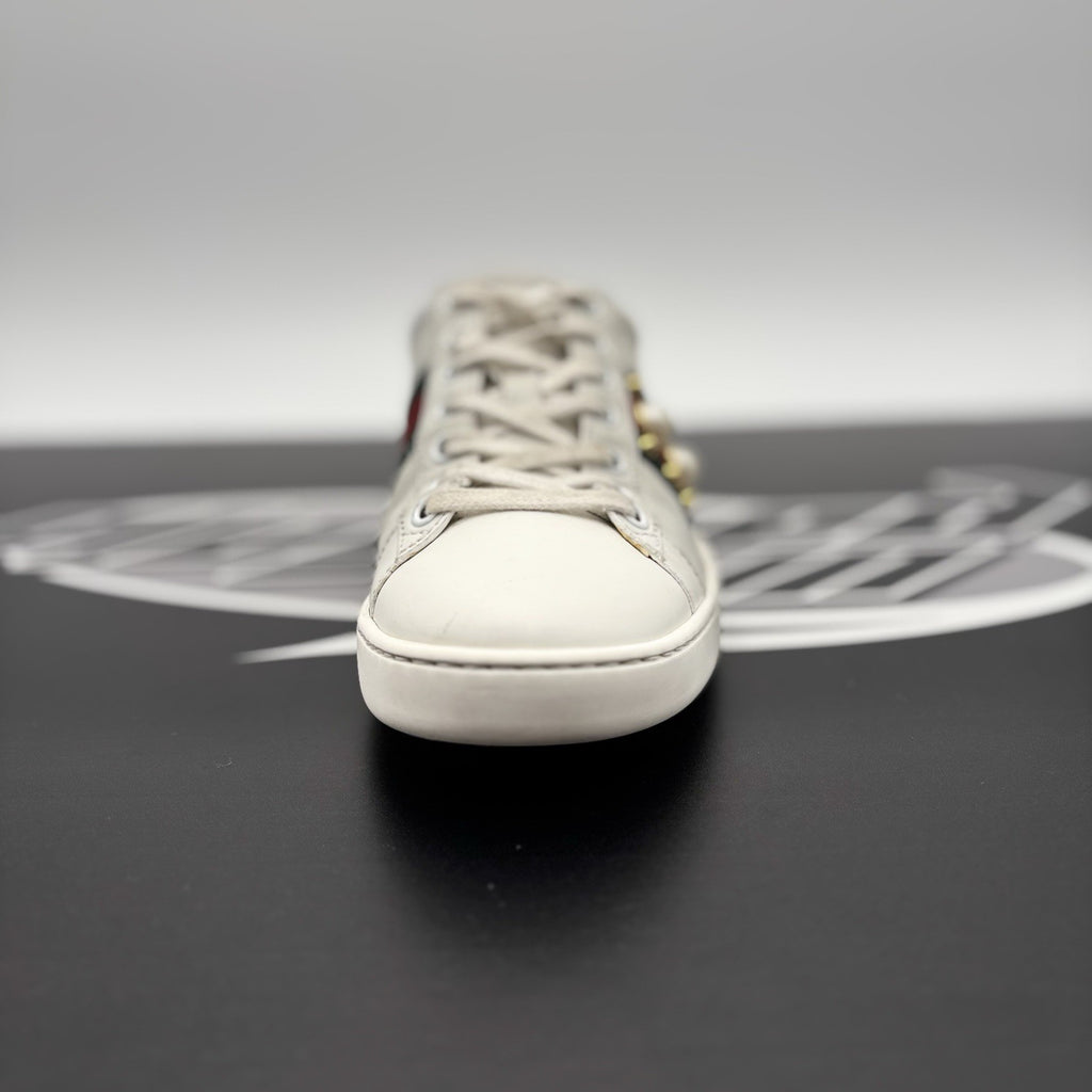 Size 36.5 - Gucci Ace Studded ' White, Pearls ' | GREAT CONDITION!