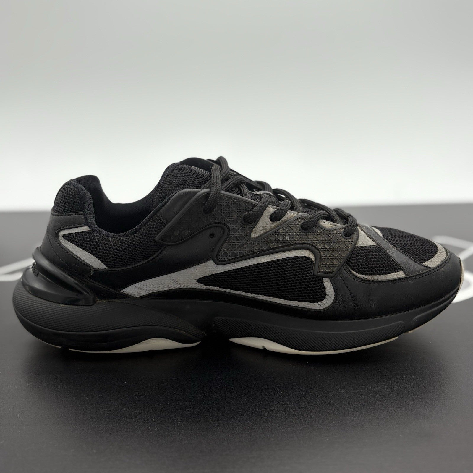 Size 43 (10 US) - Dior B24 Runtek ' Black '