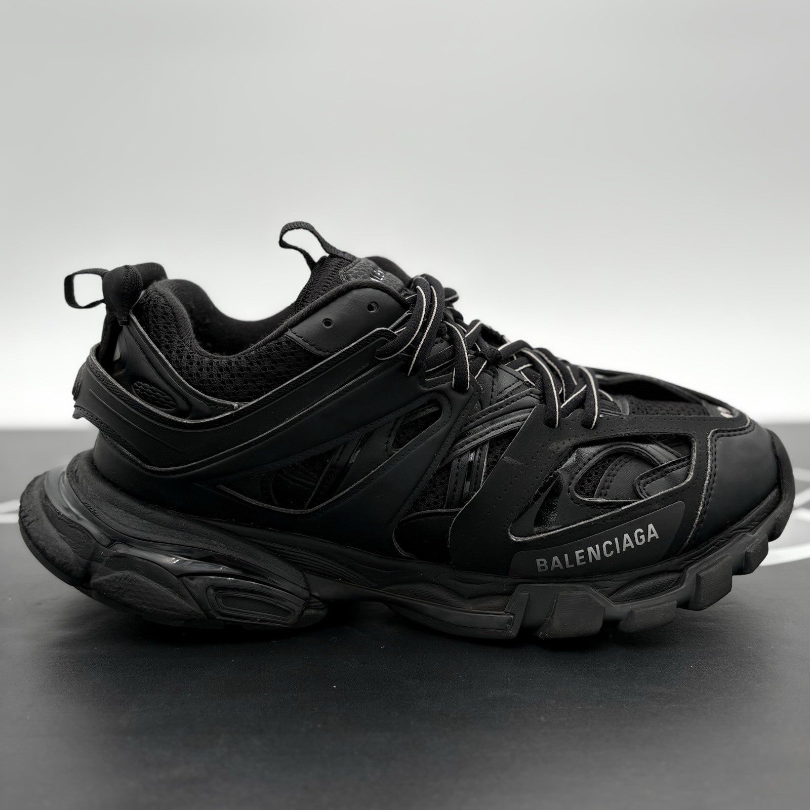 Size 42 (9 US) - Balenciaga Track Sneaker ' Black '