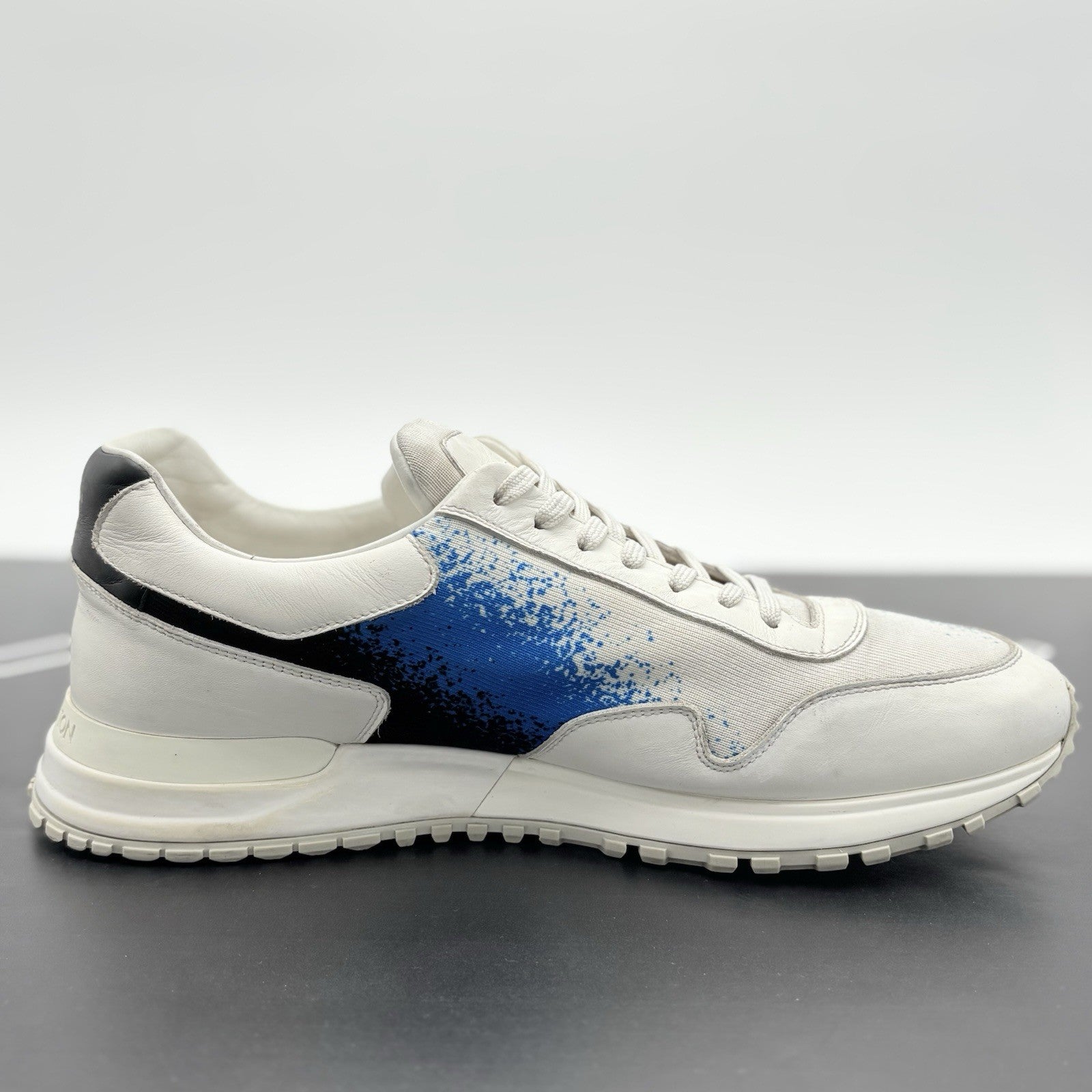 Size 9 LV (10-10.5 US) Louis Vuitton Run Away Low ' White Blue ' | GOOD COND!