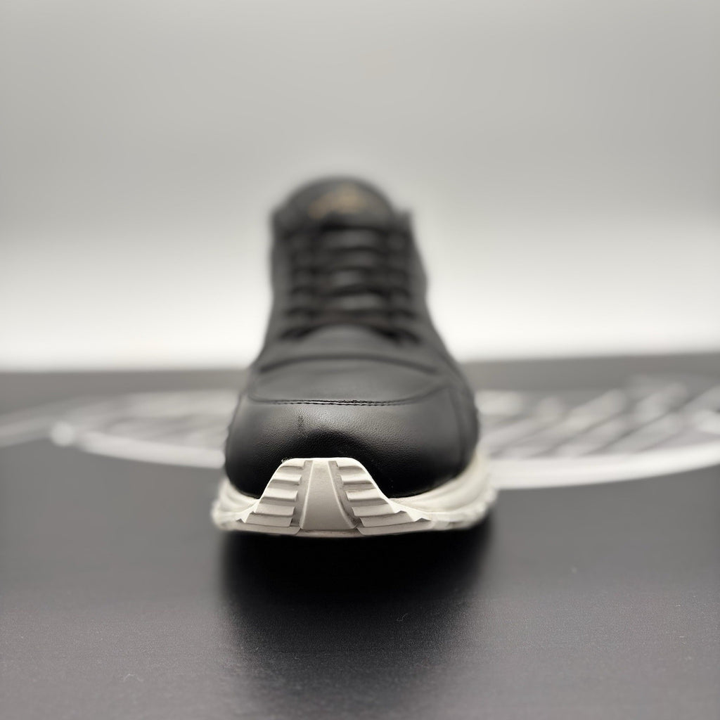 Size 9.5 LV (10.5-11 US) Louis Vuitton Runaway ' Black White ' | GREAT COND!