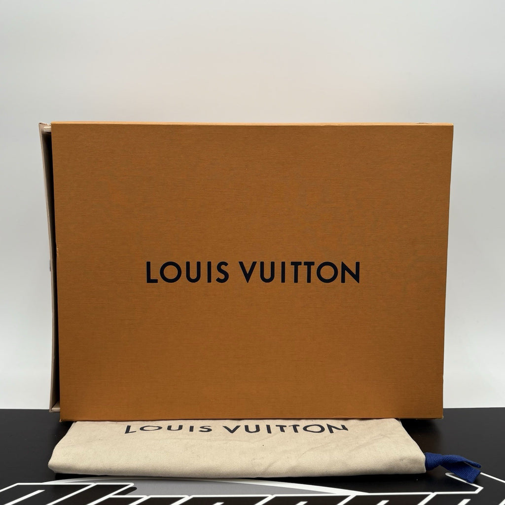 Size 8.5 LV (9.5-10 US) Louis Vuitton Run Away Sneaker ' Tri-Color ' | CLEAN!