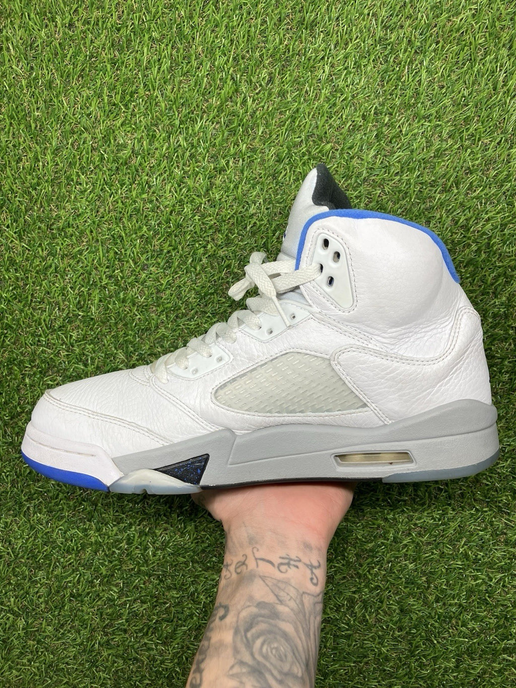 Size 9.5 - Nike Air Jordan 5 Retro ' Stealth 2.0 ' | GREAT CONDITION!