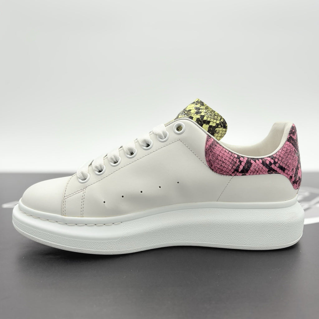Size 41 (8 US) Alexander McQueen ' White Multi Snake Print ' | SUPER CLEAN!