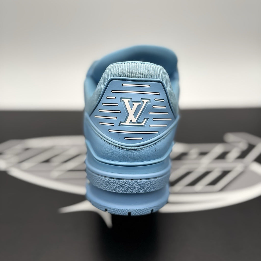 Size 9.5 LV (10.5-11 US) - Louis Vuitton Trainer ' Sky Blue ' | GREAT!
