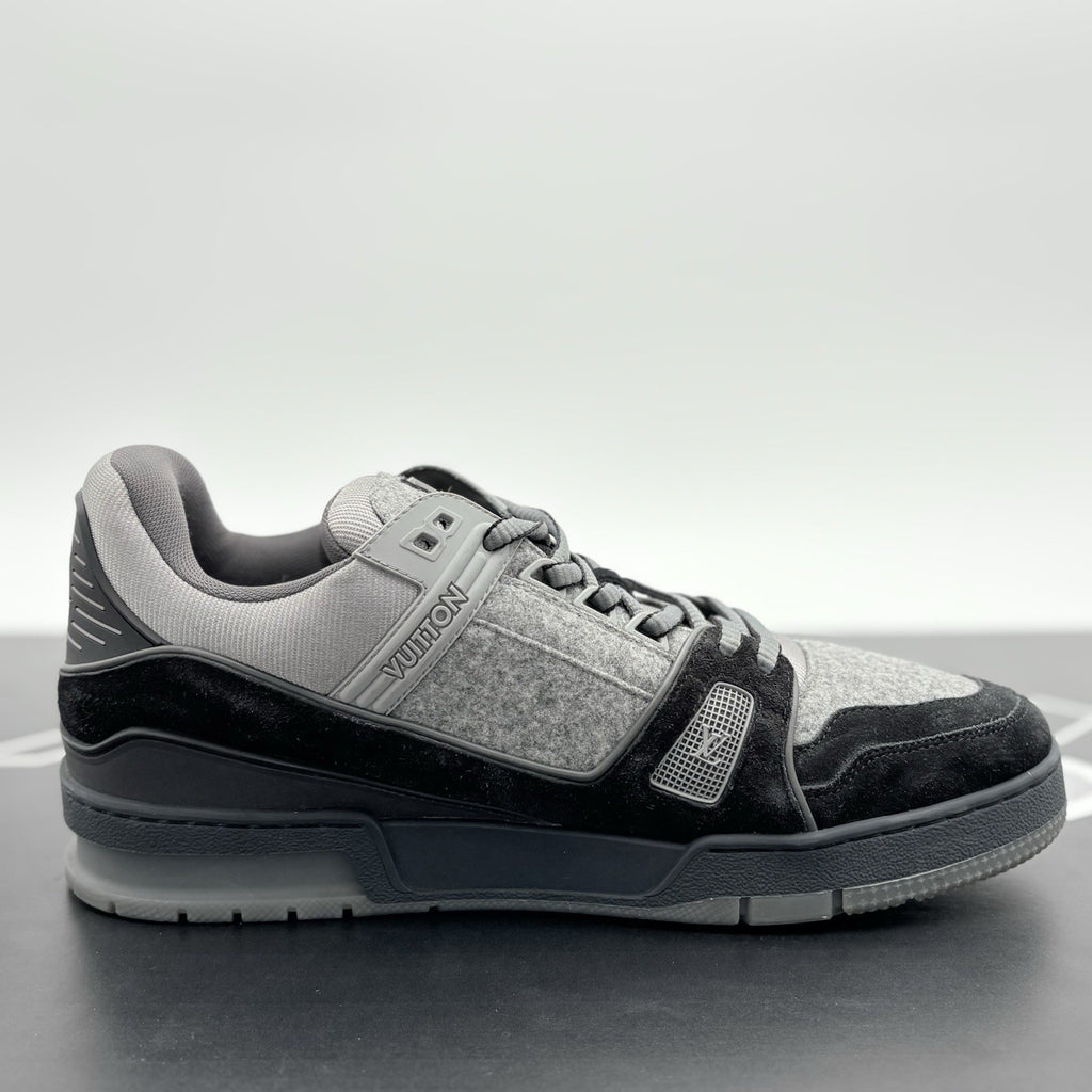 Size 9.5 LV (10.5-11 US) Louis Vuitton Trainer  ' Black Grey ' | SUPER CLEAN!