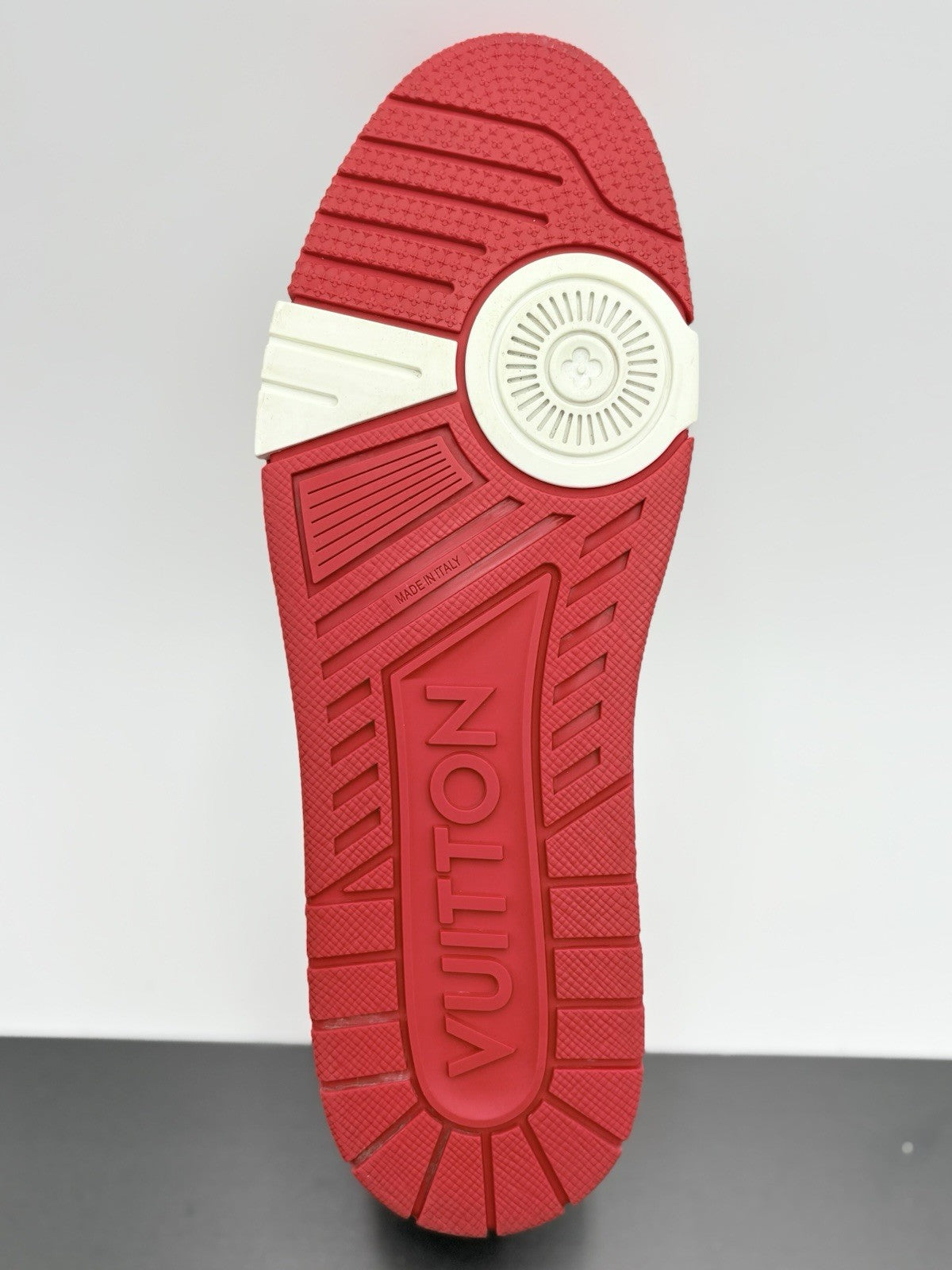 Size 10 LV (11-11.5 US ) Louis Vuitton Trainer ' White Red ' | SUPER CLEAN!