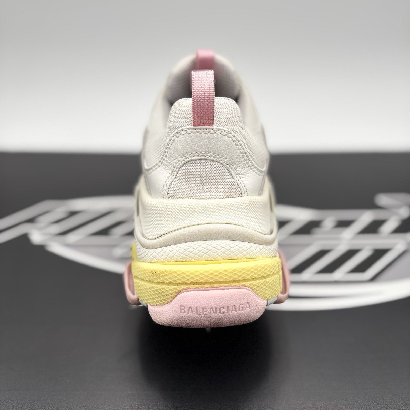 Size 40 (7 US) - Balenciaga Triple S Sneaker ' White, Pink ' | GREAT COND