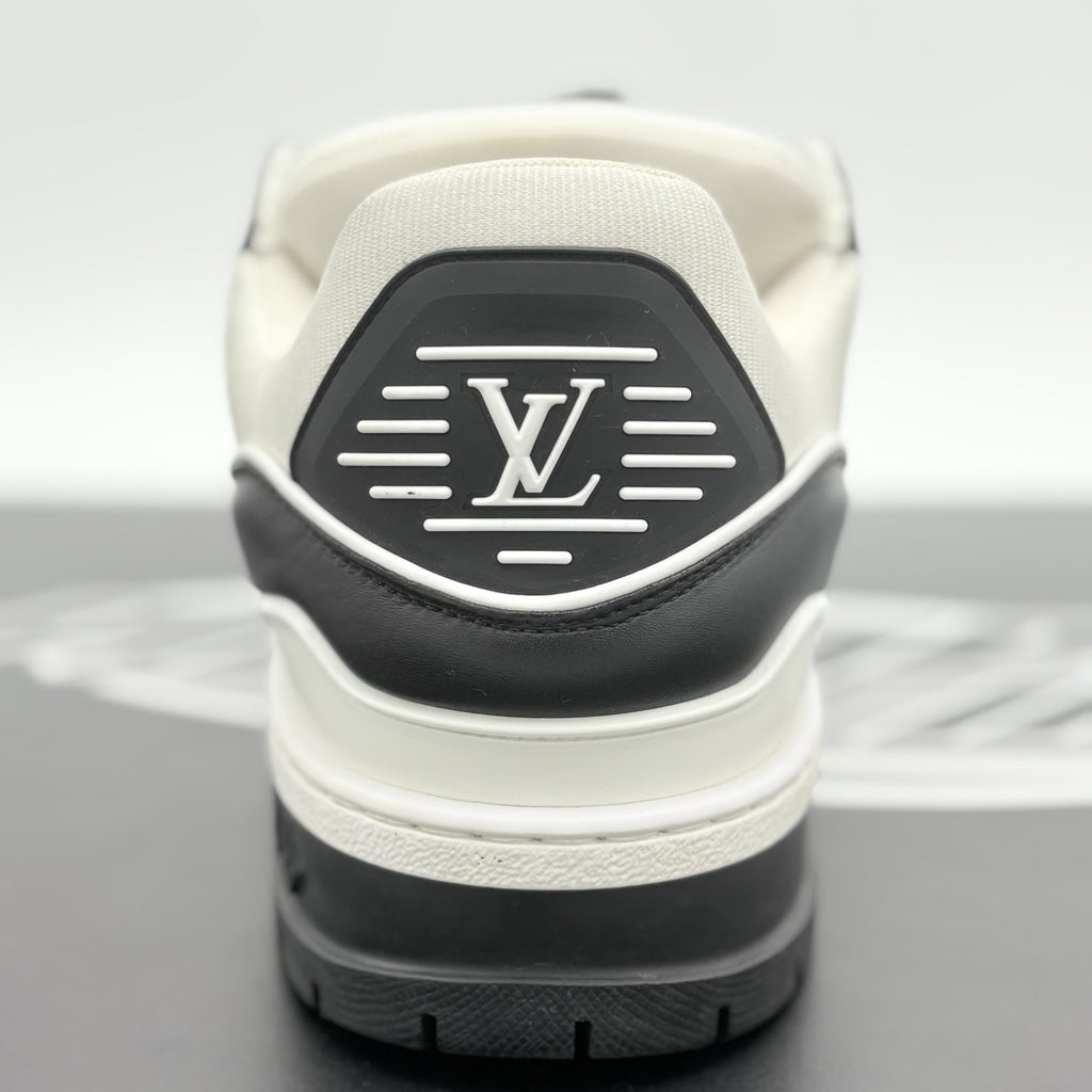 Size 12 LV (13-13.5 US) - Louis Vuitton Maxi ' Black White ' | SUPER CLEAN!
