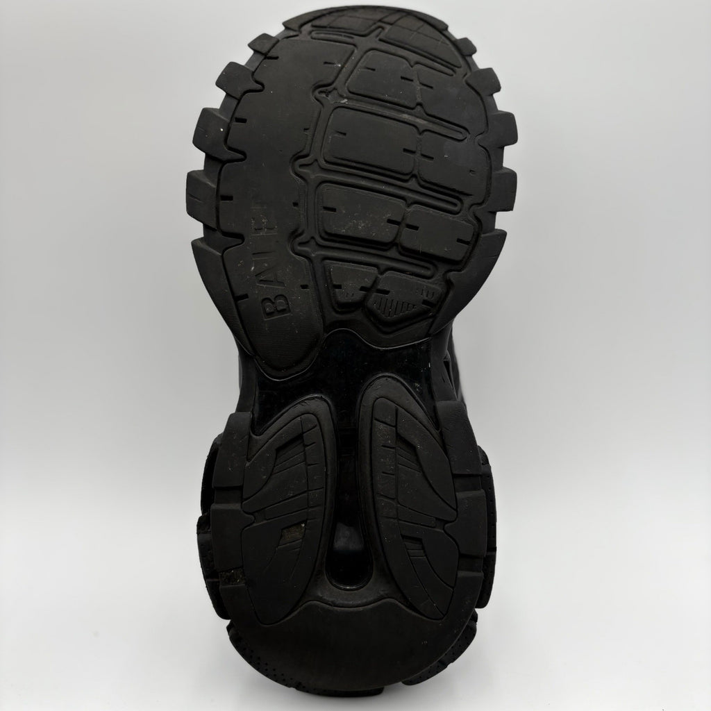 Size 42 (9 US) - Balenciaga Track Sneaker ' Black '