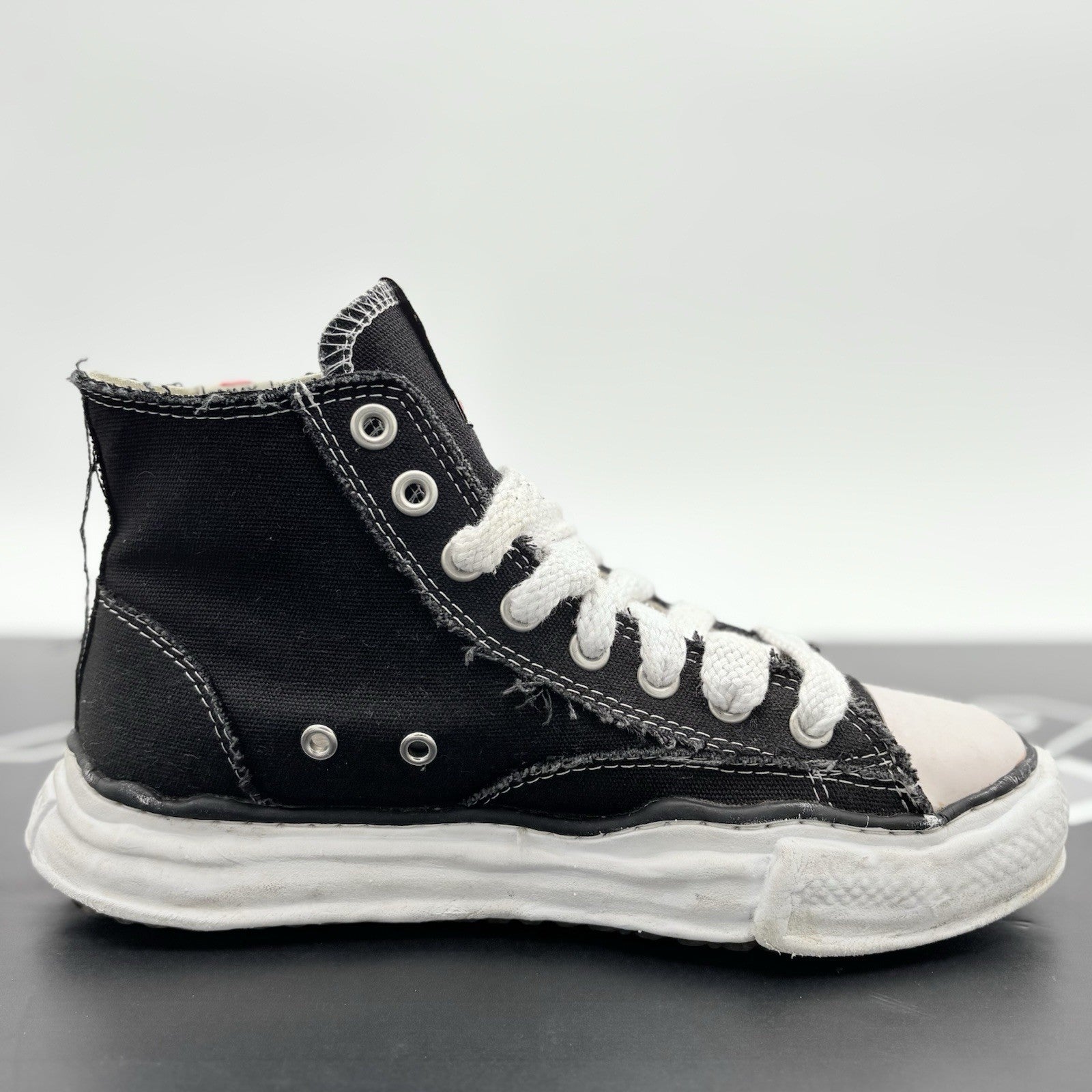 Size 41 (8 US) Maison Mihara Yasuhiro Peterson OG Sole Canvas High ' Black '
