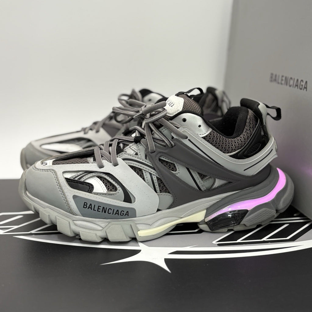 Size 40 (7 US) - Balenciaga Track LED Sneaker ' Silver, Grey ' | GREAT COND!