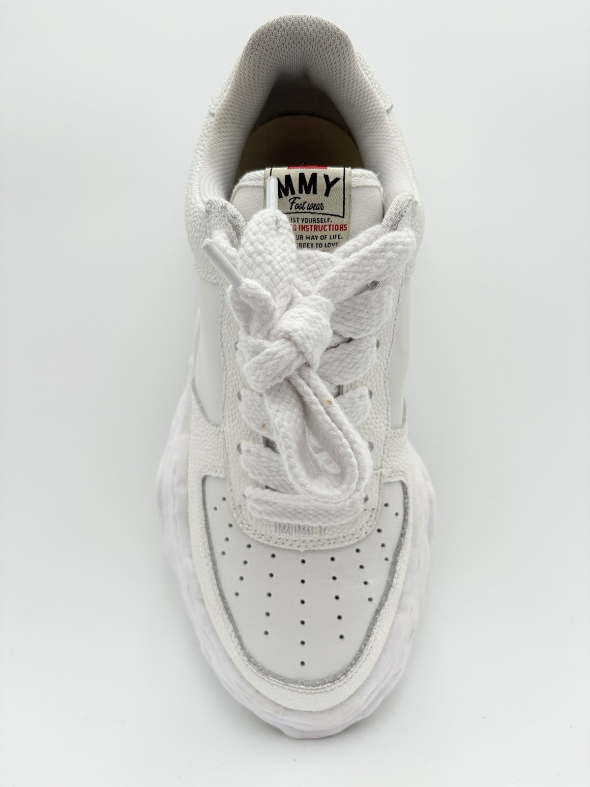 Size 42 (9 US) Maison Mihara Yasuhiro Leather Low Top ' White ' | SUPER CLEAN!