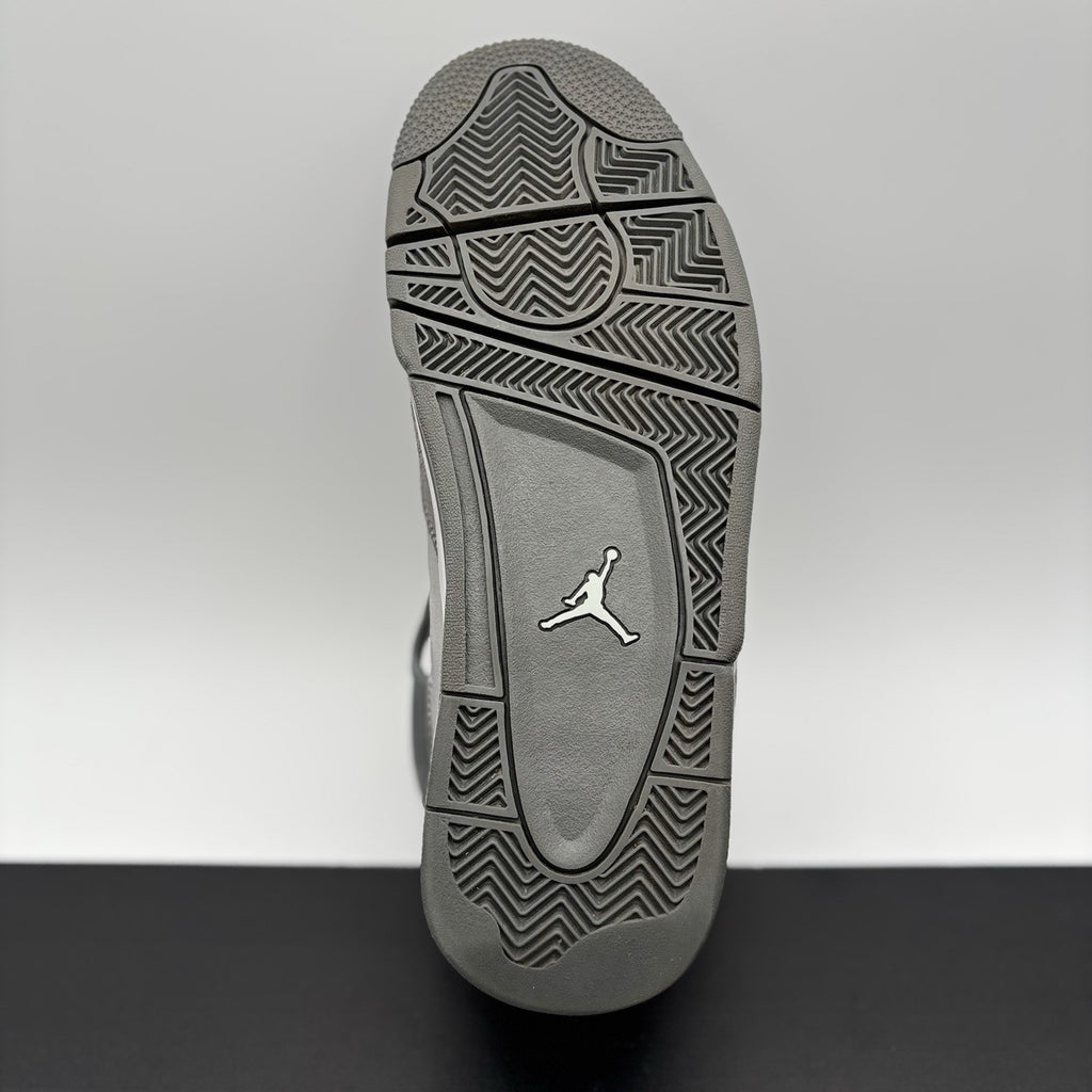 Size 9.5 - Air Jordan 4 Retro SE ' Wet Cement ' | SUPER CLEAN!