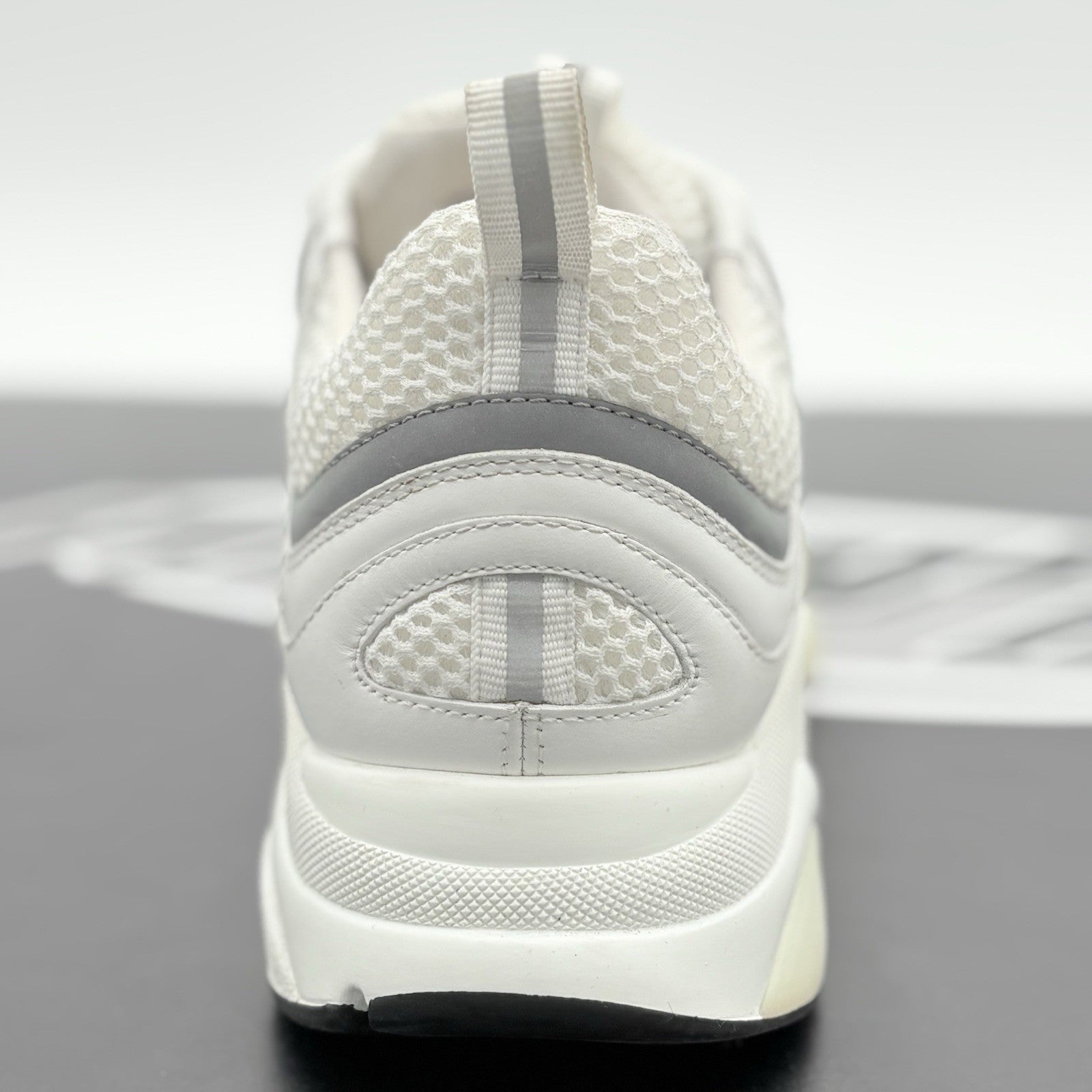 Size 42 (9 US) - Dior B22 Sneaker ' White Reflective ' | GREAT CONDITION!