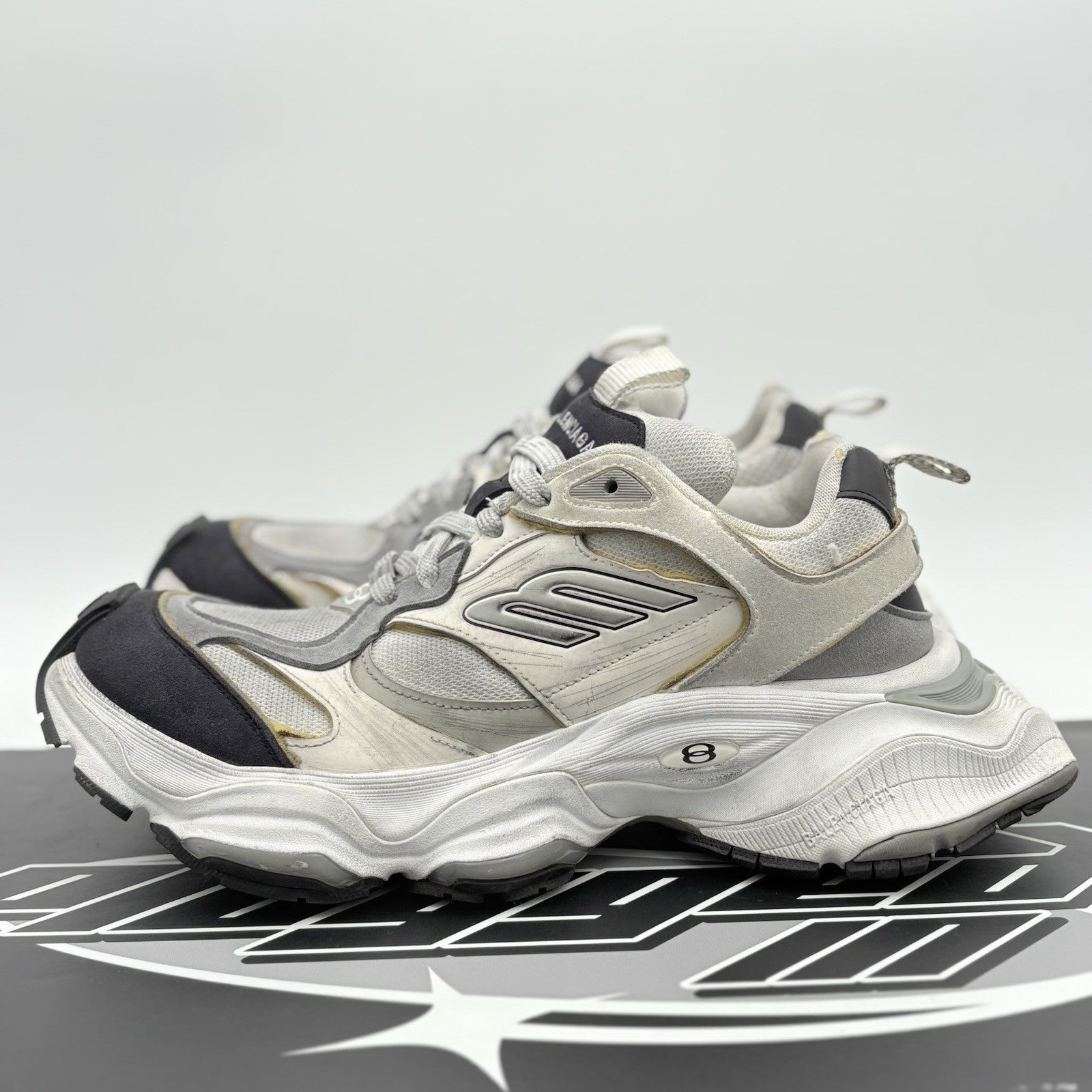 Size 44 (11 US) - Balenciaga Cargo Sneakers ' White Grey Black ' | GREAT COND!