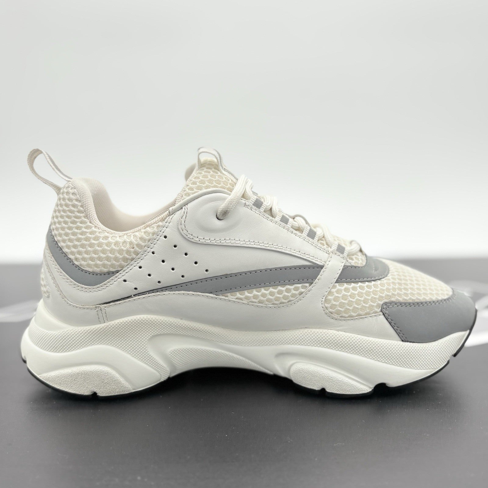 Size 40 (US 7) - Dior B22 Sneaker ' White Reflective ' | GREAT CONDITION!