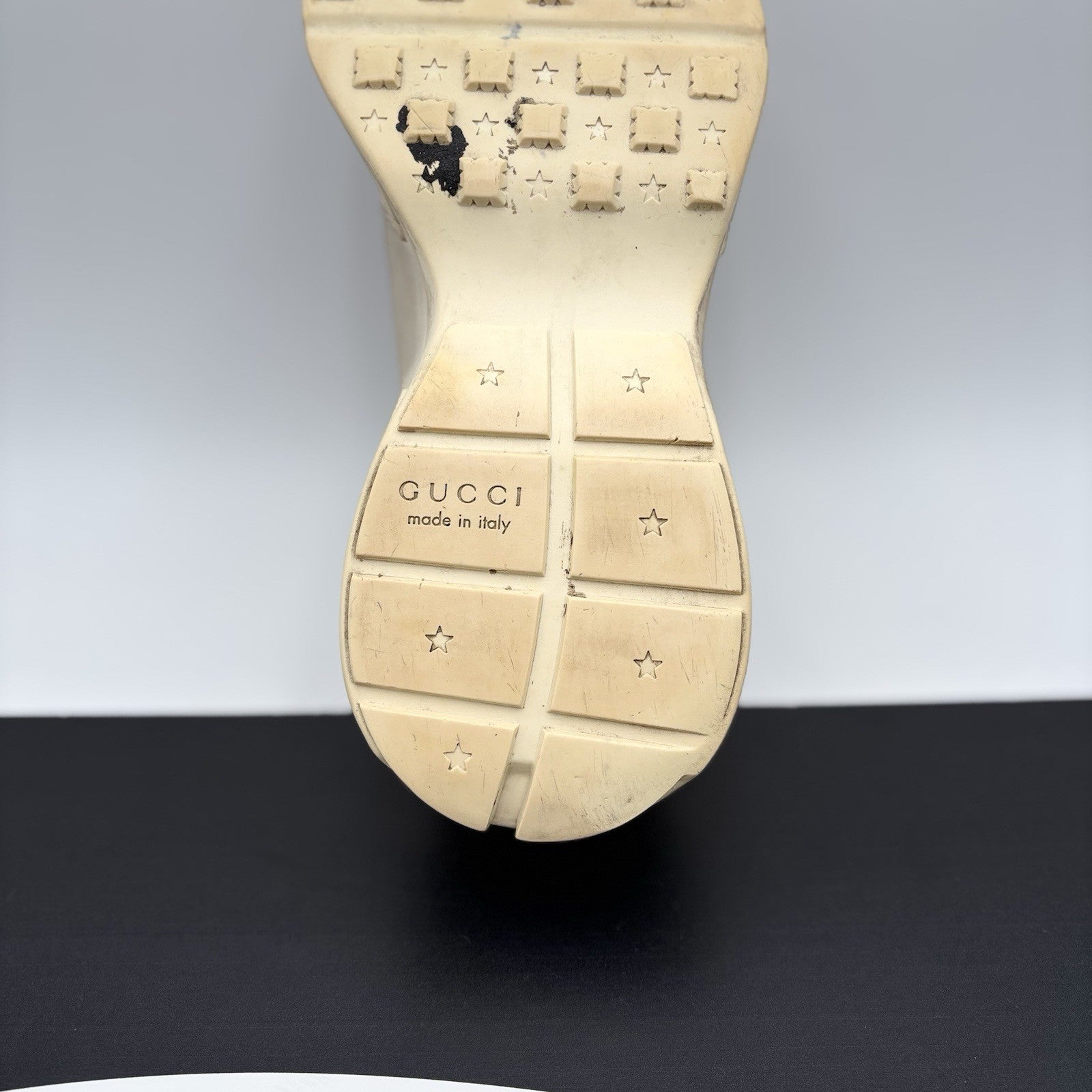 Size 9.5 G (10 US) Gucci Rhyton ' Off White '