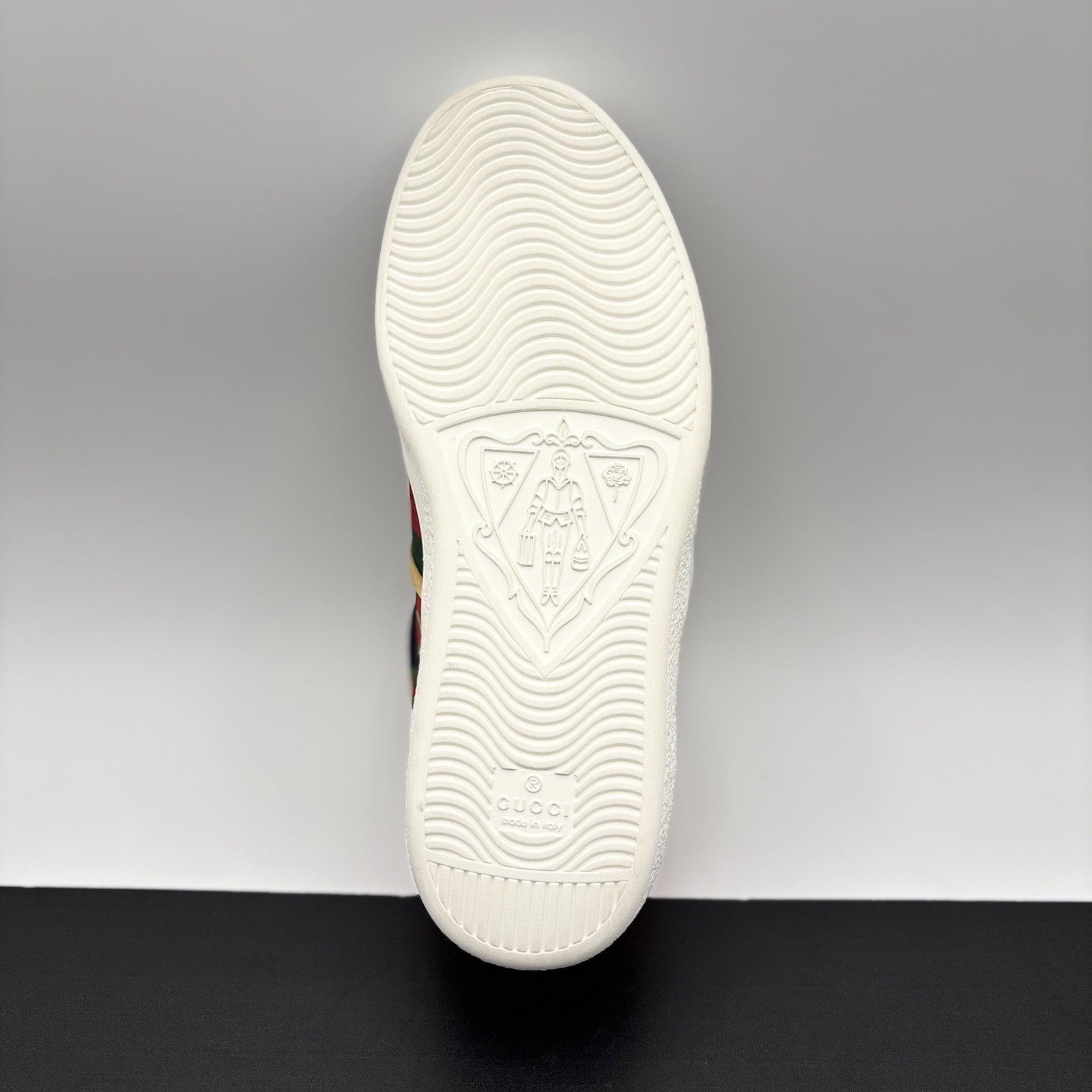 Size 6.5 G (7 US) - Gucci Ace GG Wallpaper | NEW!
