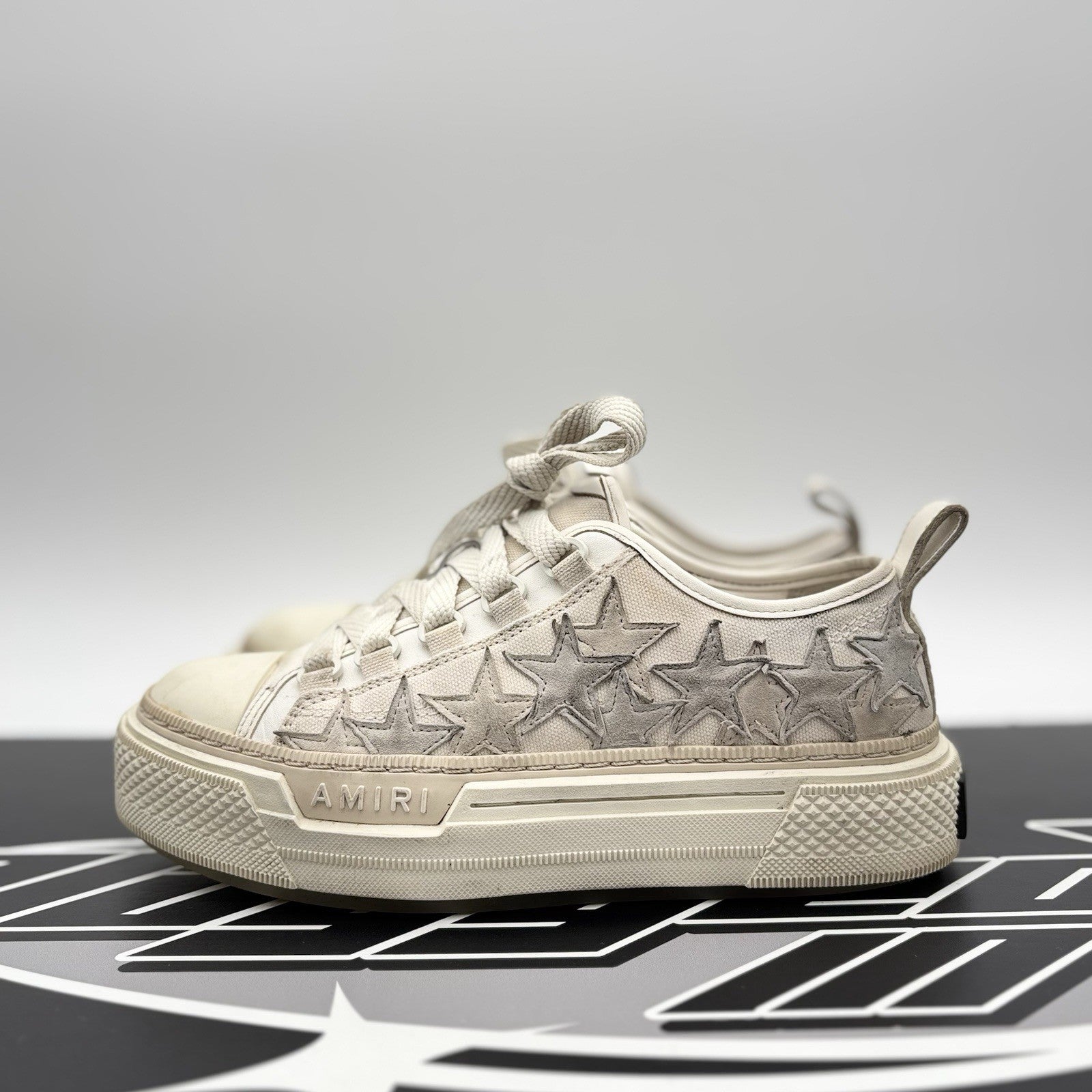 Size 36 (5.5W US) - Amiri Stars Court Low  ' Beige, Grey ' | GOOD COND!