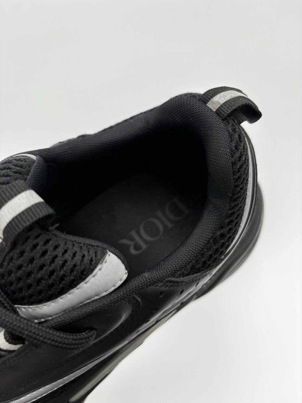 Size 42 (9 US) - Dior B22 Reflective ' Black ' | SUPER CLEAN!