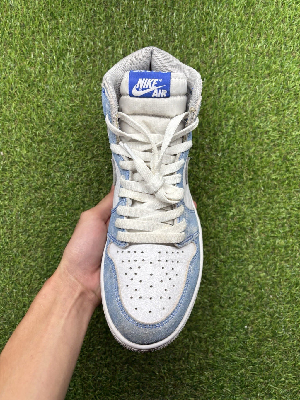 Size 8.5 - Jordan 1 Retro OG High Hyper Royal |GREAT CONDITION!