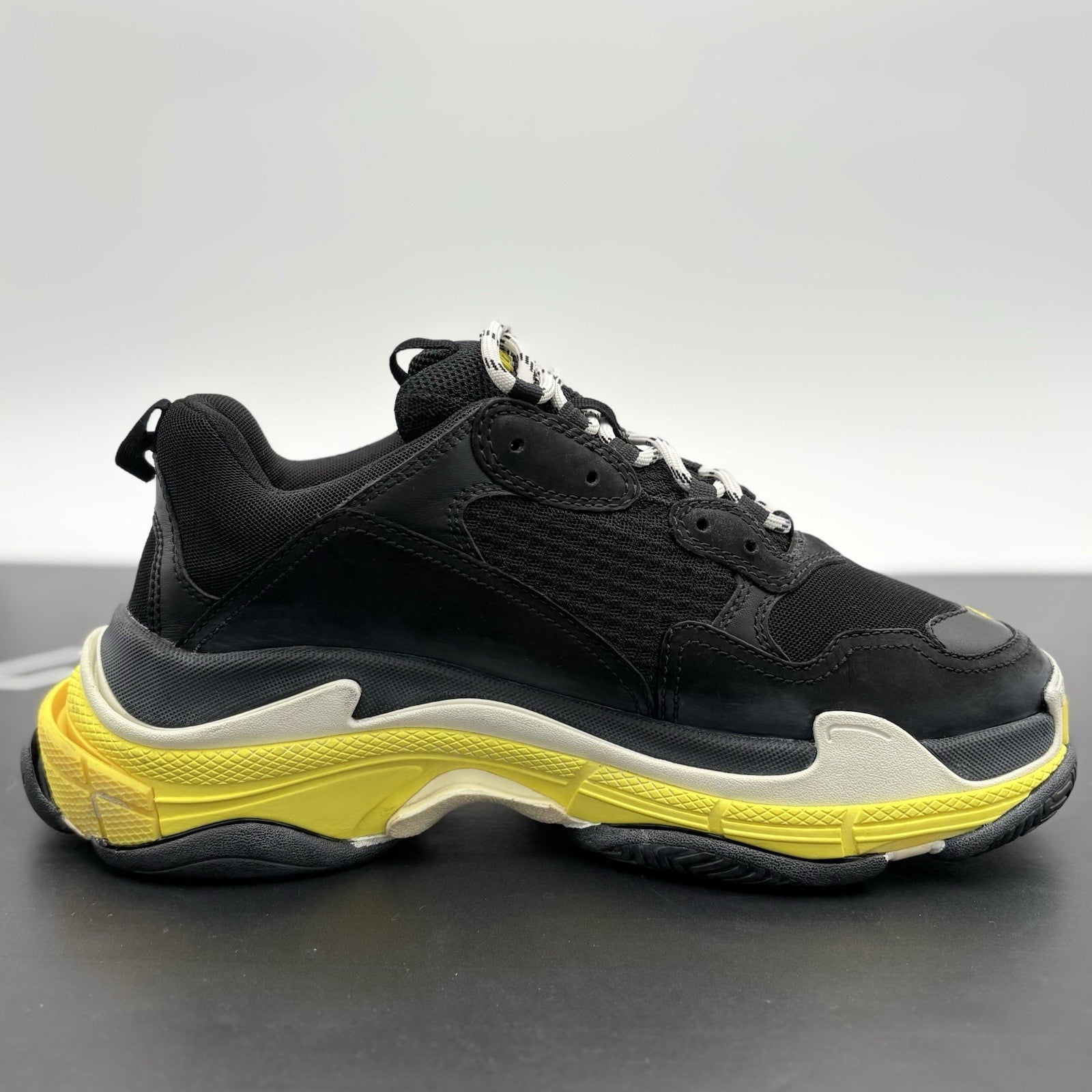 Size 43 (10 US) Balenciaga Triple S ' Black Yellow ' | SUPER CLEAN!