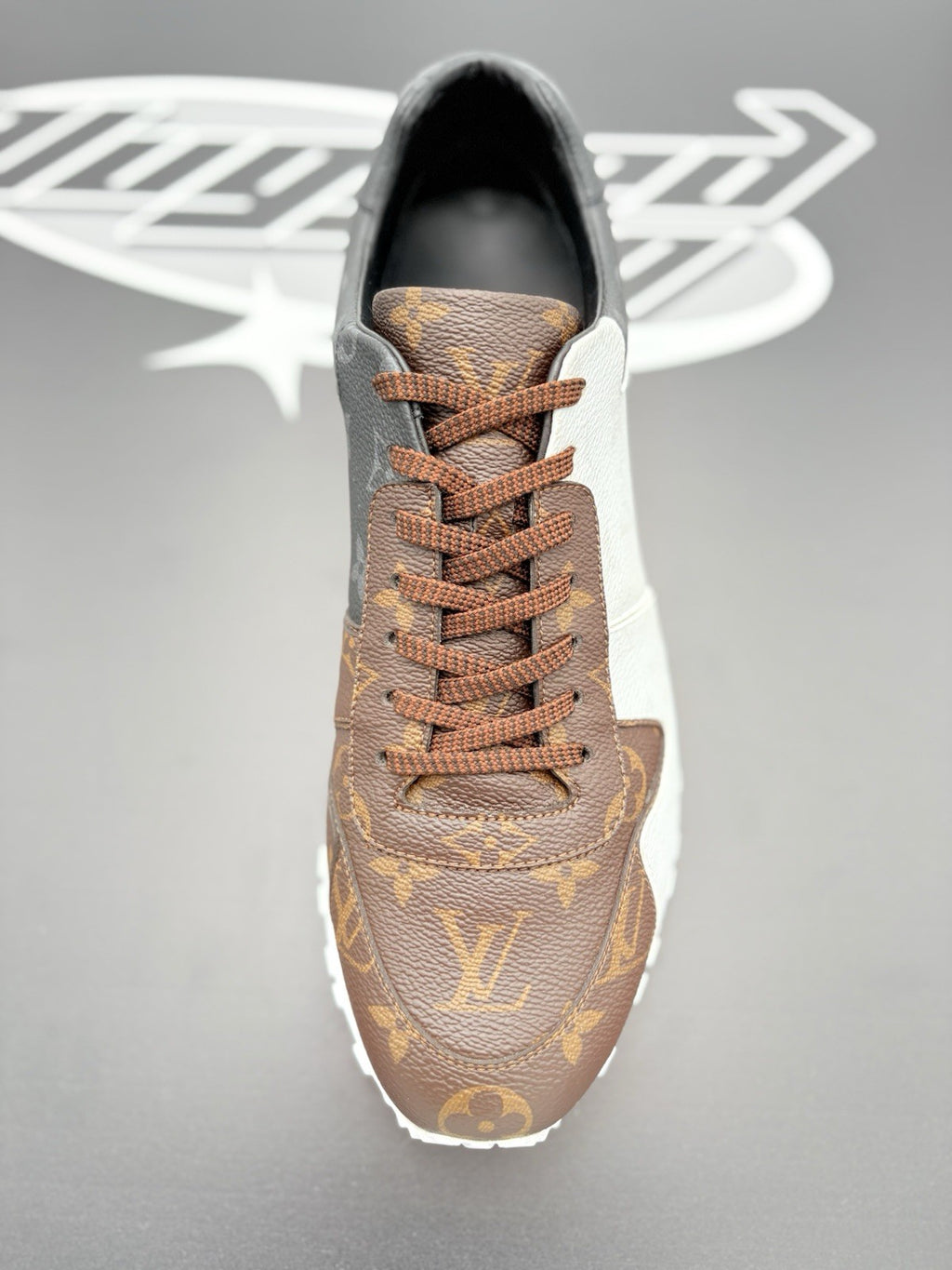Size 8.5 LV (9.5-10 US) Louis Vuitton Run Away Sneaker ' Tri-Color ' | CLEAN!