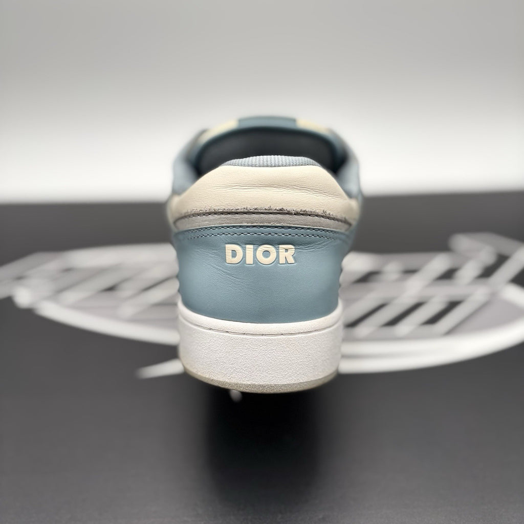 Size 43 (10 US) - Dior B27 Low Dior ' Light Blue ' | GOOD CONDITION!