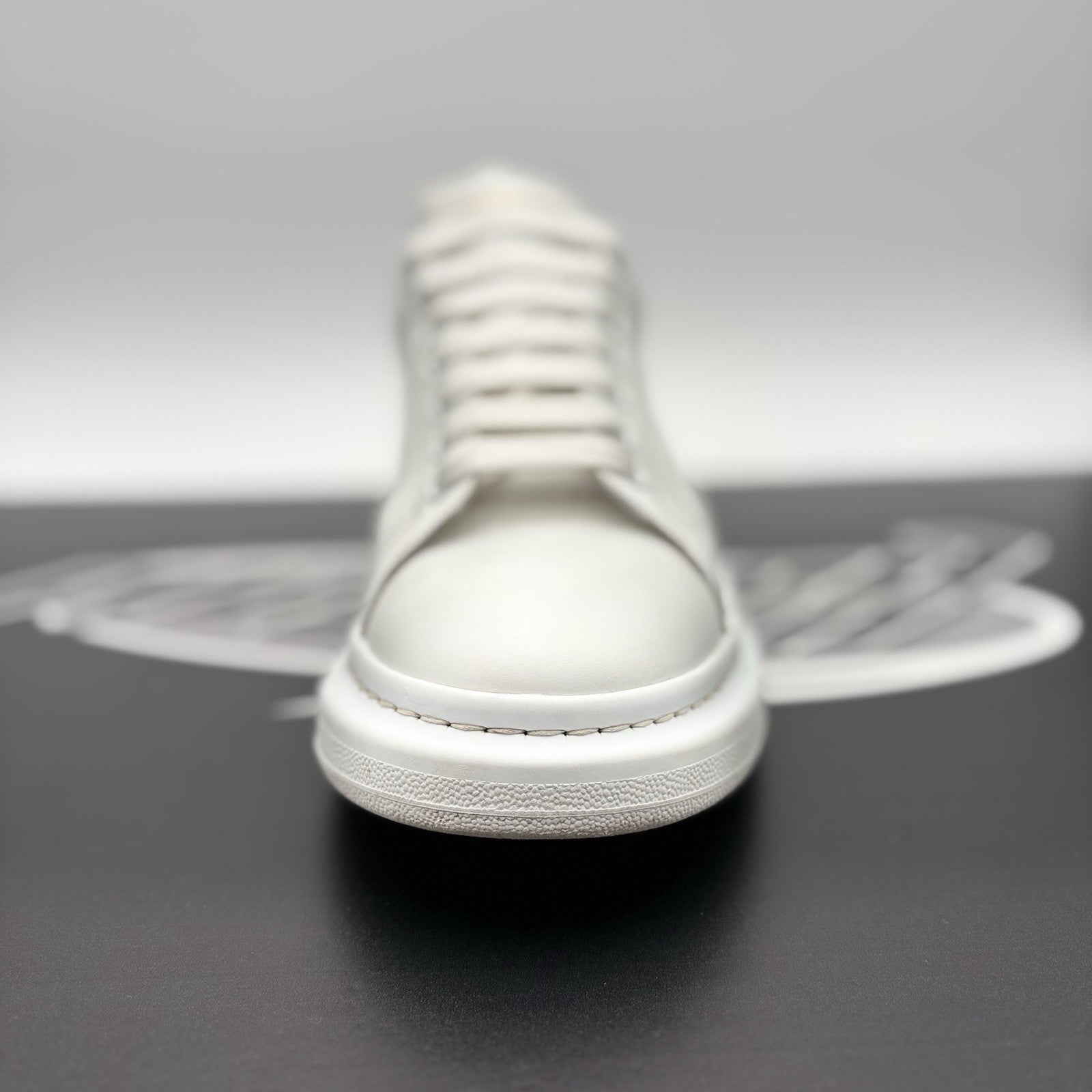 Size 46.5 (13.5 US) - Alexander McQueen ' White Black ' | GREAT CONDITION!