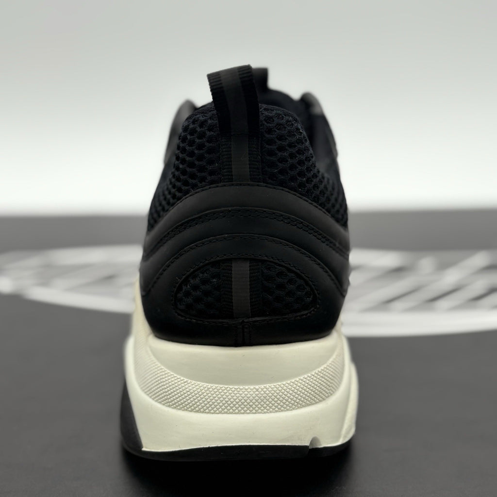 Size 46 (13 US) Dior B22 Sneaker ' Black White ' | SUPER CLEAN!