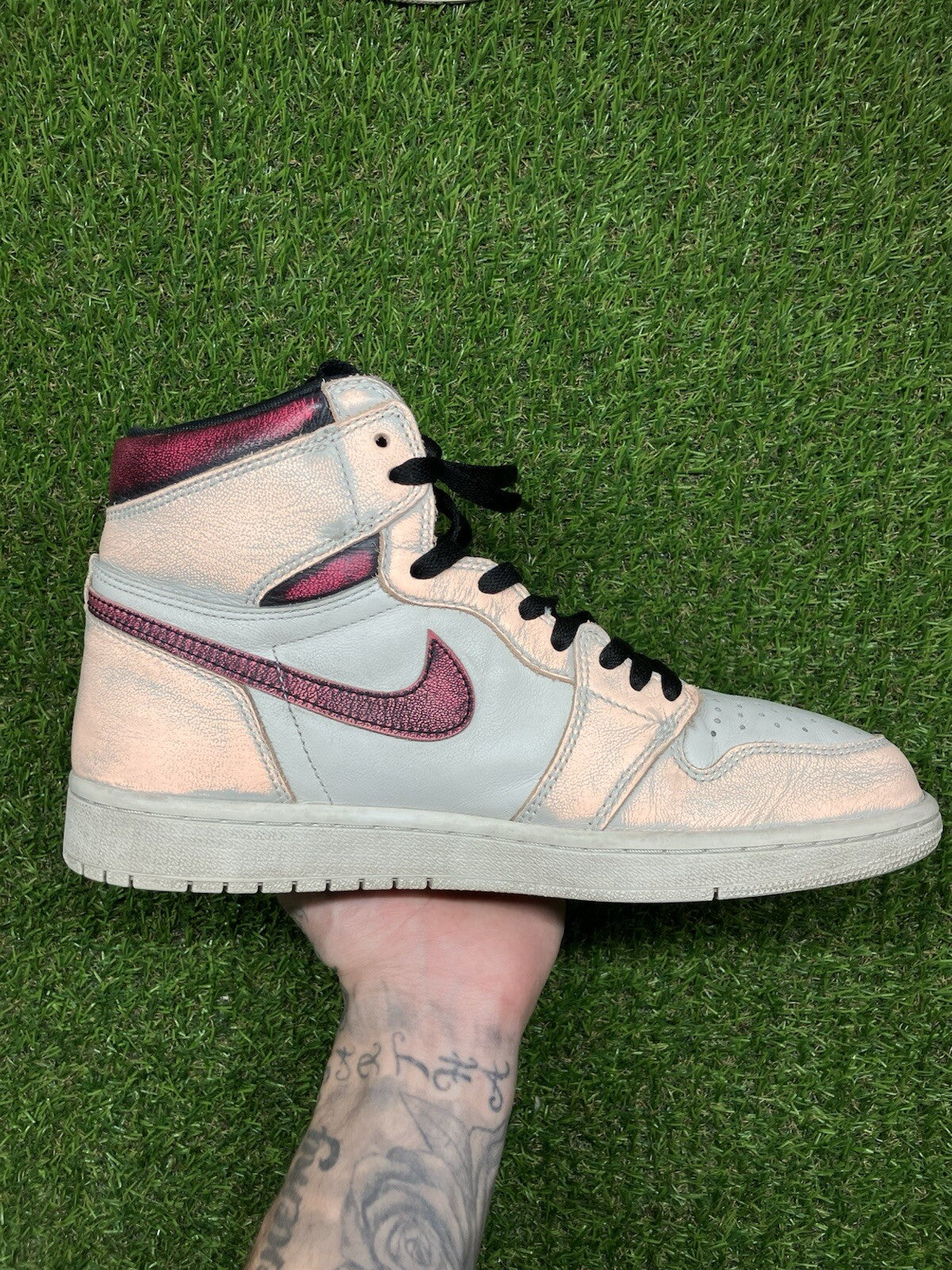 Size 9.5 - Jordan 1 Retro High SB ' NYC to Paris '
